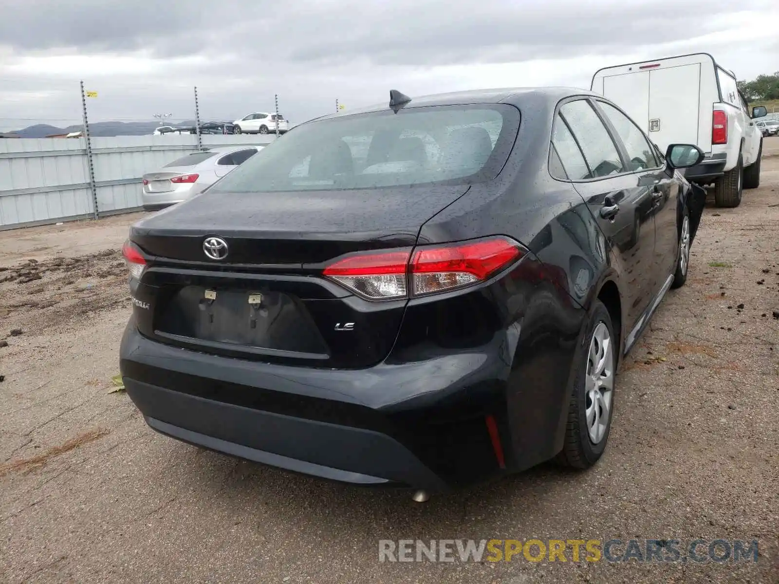 4 Photograph of a damaged car 5YFEPRAE1LP104586 TOYOTA COROLLA 2020