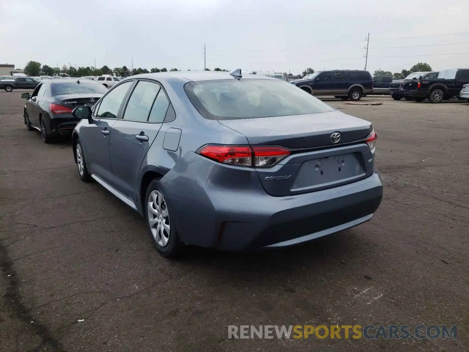 3 Photograph of a damaged car 5YFEPRAE1LP104846 TOYOTA COROLLA 2020