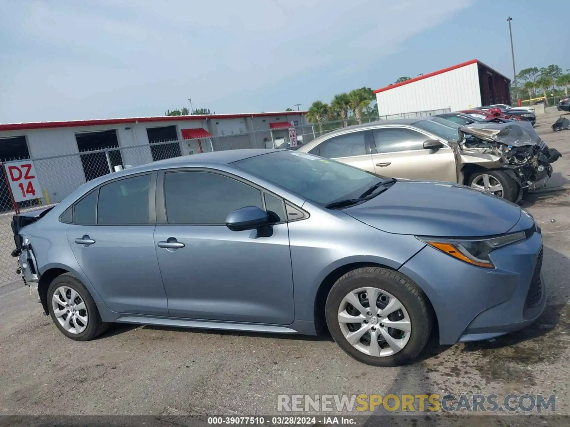 14 Photograph of a damaged car 5YFEPRAE1LP105124 TOYOTA COROLLA 2020