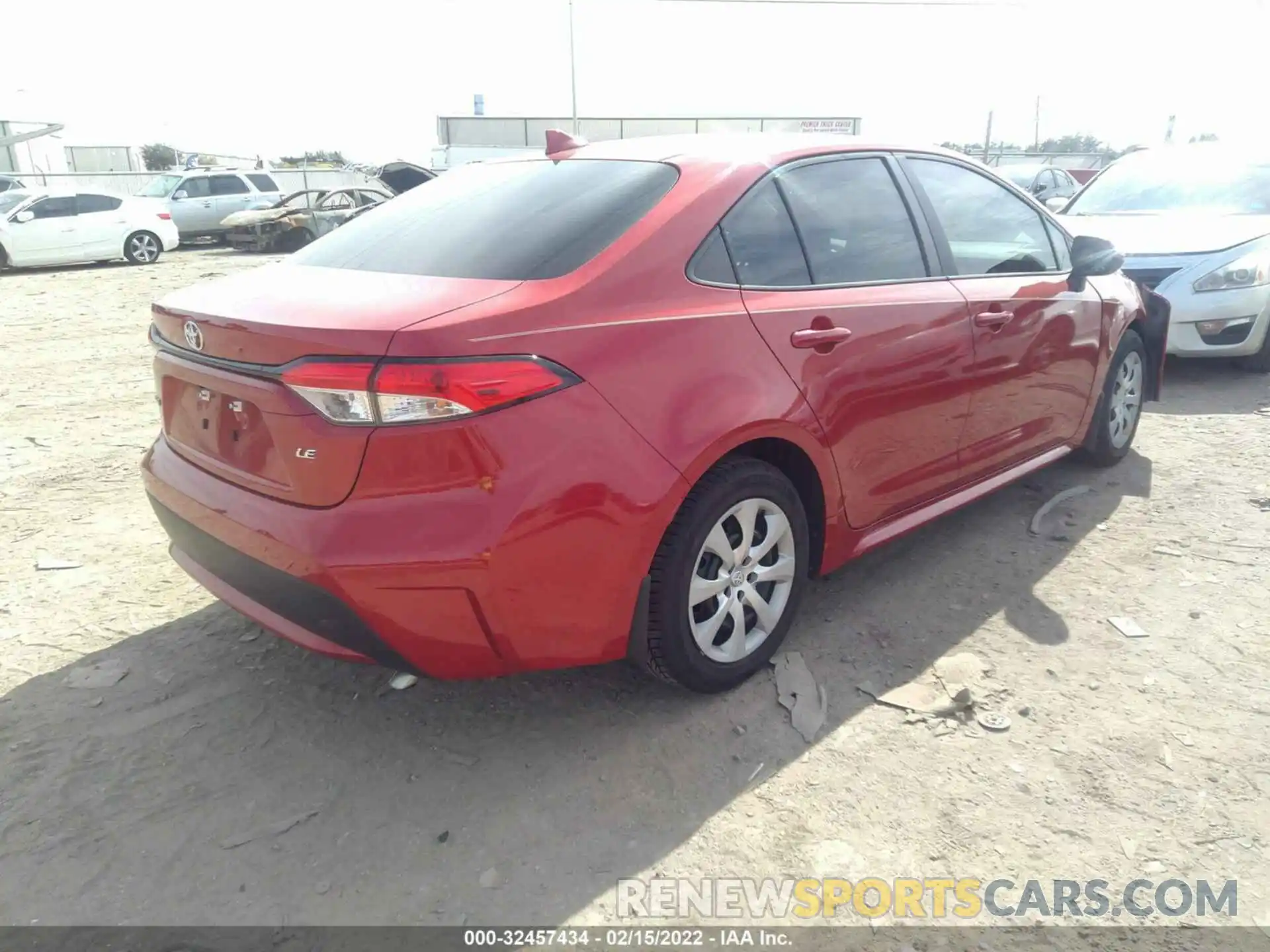 4 Photograph of a damaged car 5YFEPRAE1LP106533 TOYOTA COROLLA 2020