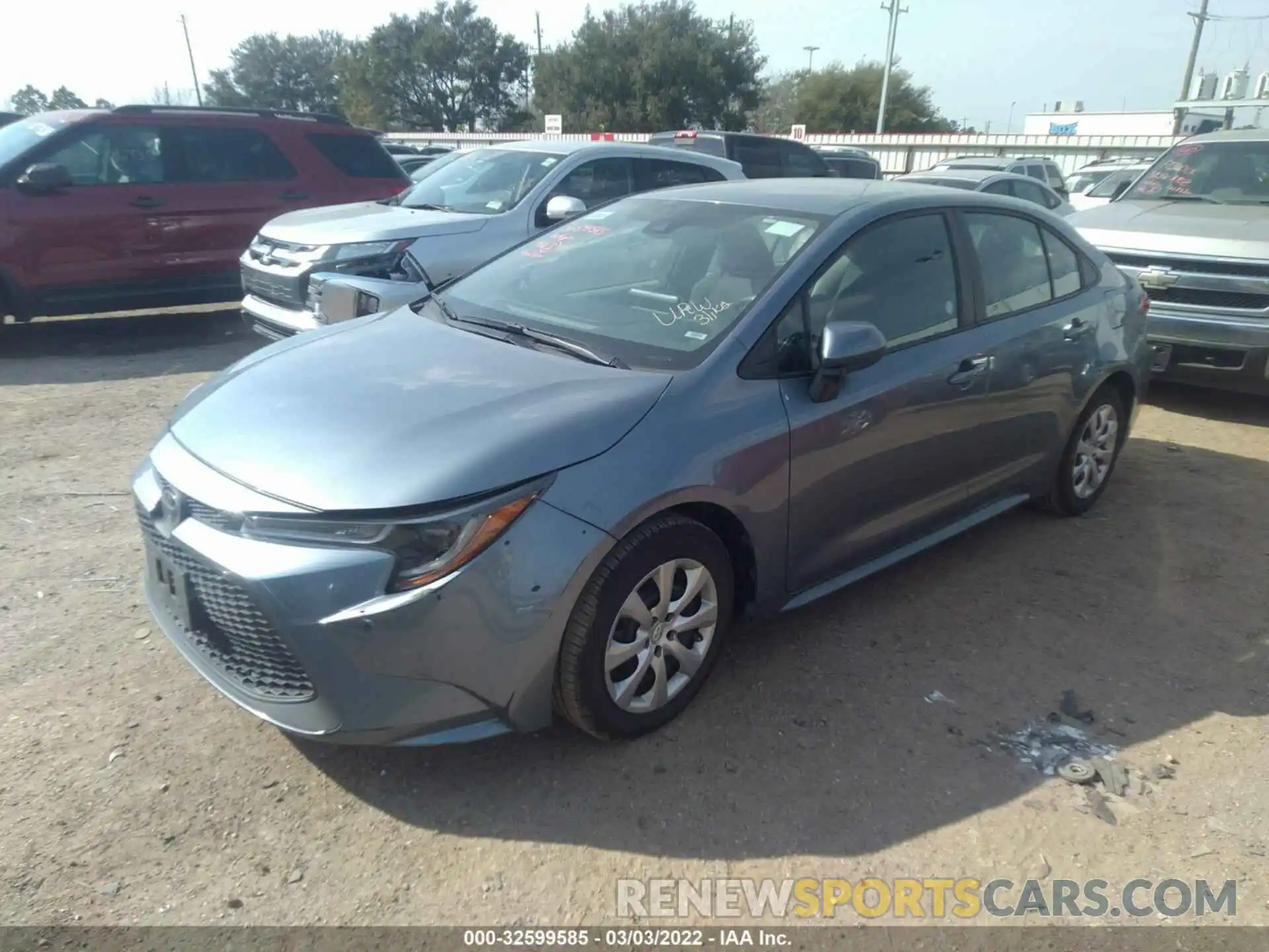 2 Photograph of a damaged car 5YFEPRAE1LP106645 TOYOTA COROLLA 2020