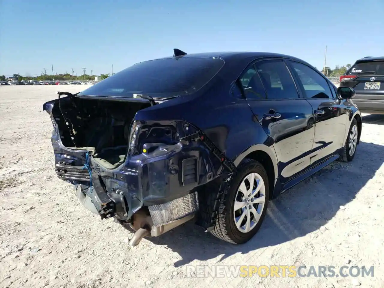 4 Photograph of a damaged car 5YFEPRAE1LP106743 TOYOTA COROLLA 2020