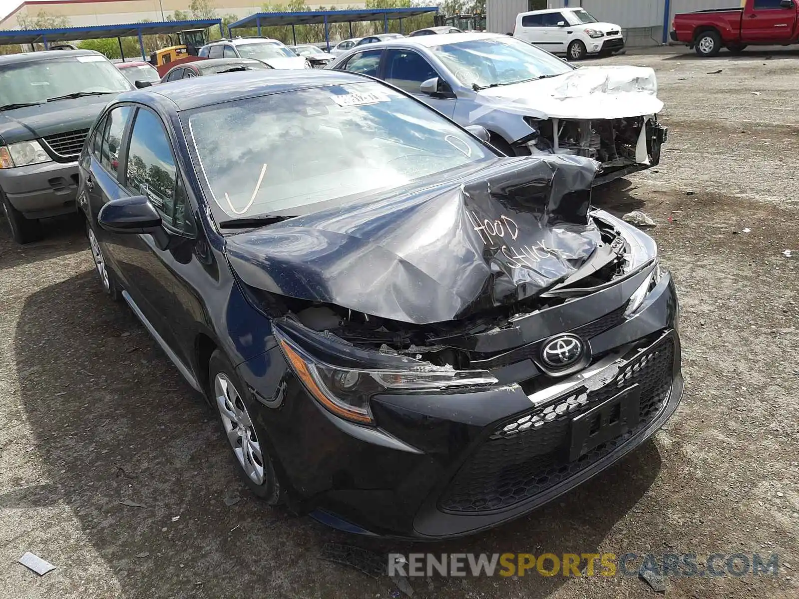 1 Photograph of a damaged car 5YFEPRAE1LP107052 TOYOTA COROLLA 2020