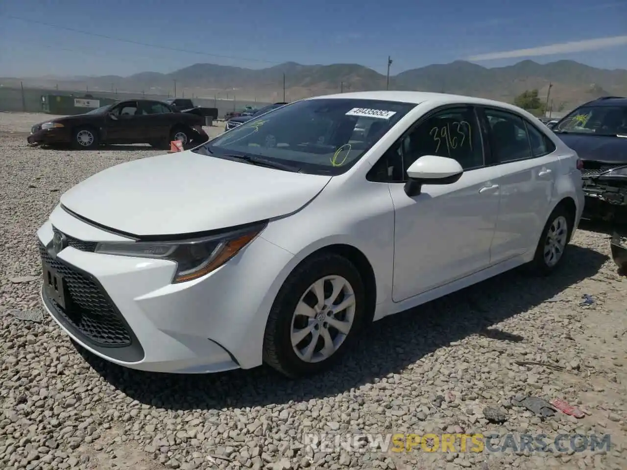 2 Photograph of a damaged car 5YFEPRAE1LP108105 TOYOTA COROLLA 2020