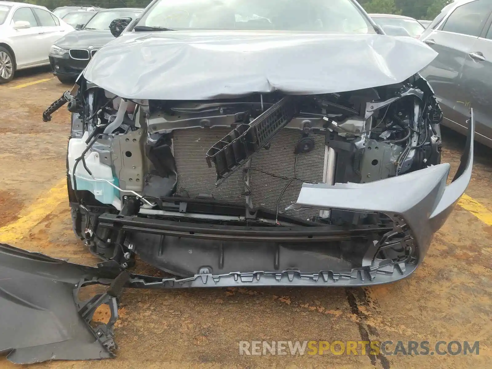 9 Photograph of a damaged car 5YFEPRAE1LP108279 TOYOTA COROLLA 2020