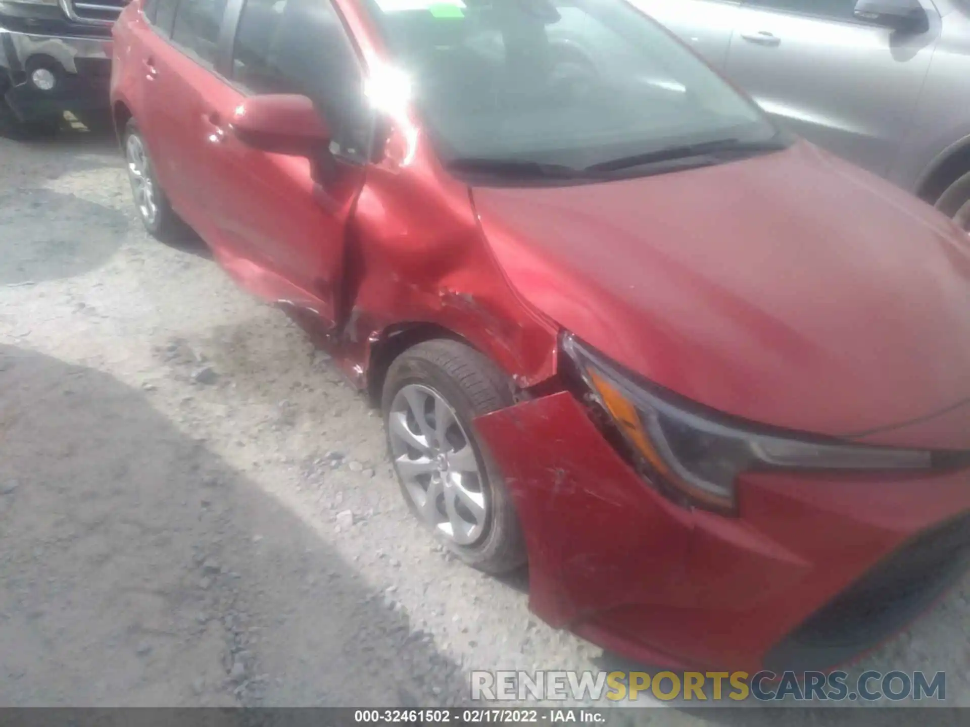 6 Photograph of a damaged car 5YFEPRAE1LP108492 TOYOTA COROLLA 2020