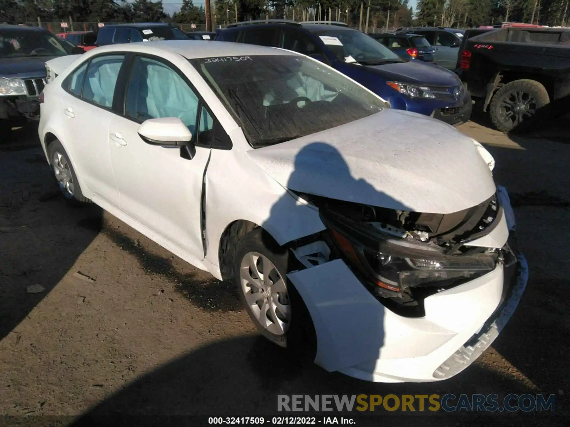 1 Photograph of a damaged car 5YFEPRAE1LP108556 TOYOTA COROLLA 2020