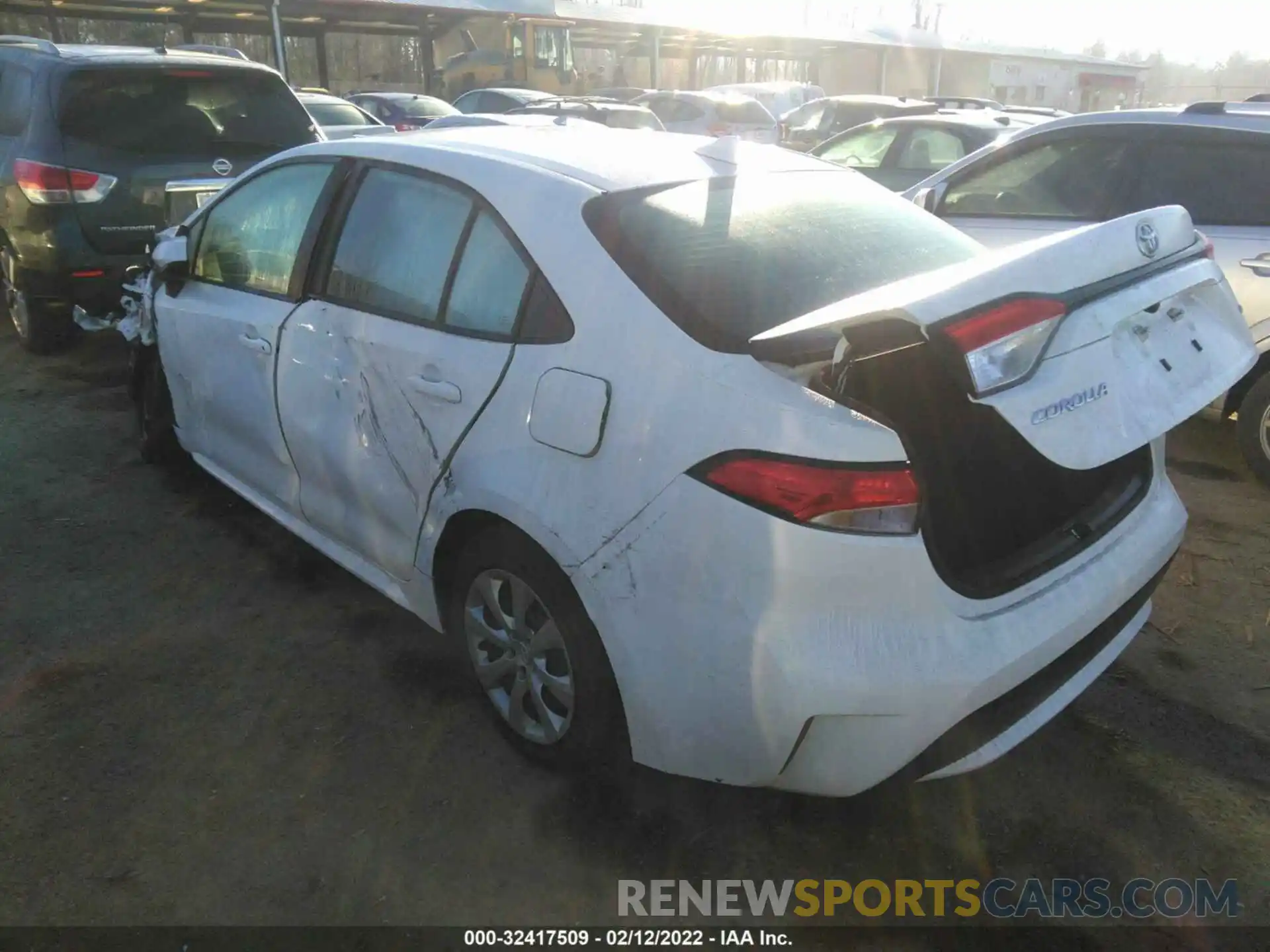 3 Photograph of a damaged car 5YFEPRAE1LP108556 TOYOTA COROLLA 2020