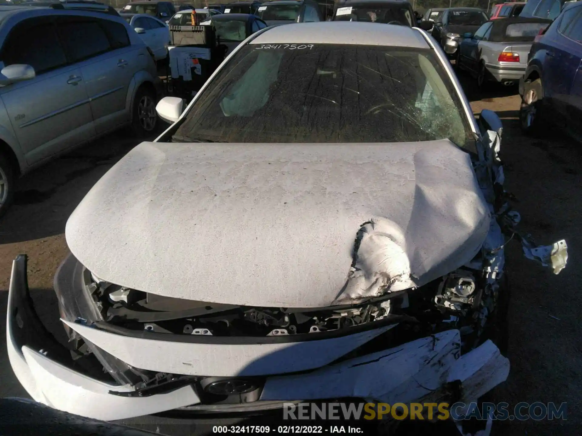 6 Photograph of a damaged car 5YFEPRAE1LP108556 TOYOTA COROLLA 2020