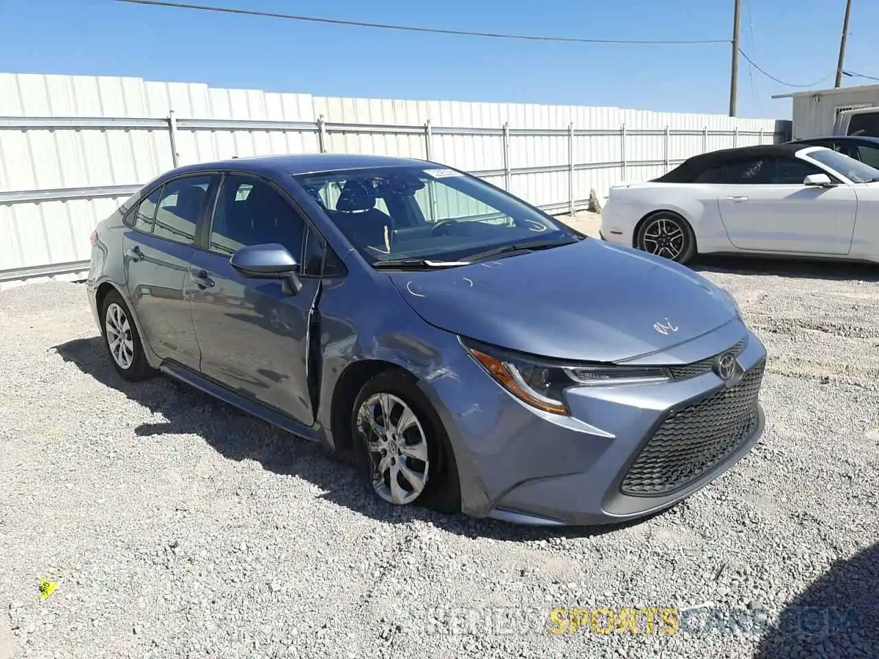 1 Photograph of a damaged car 5YFEPRAE1LP110565 TOYOTA COROLLA 2020