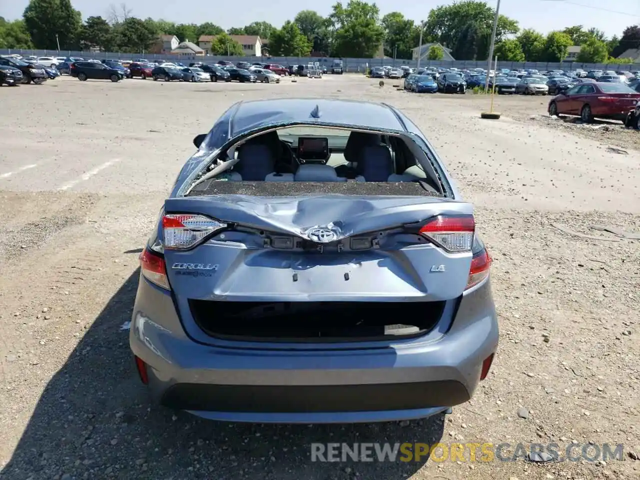 9 Photograph of a damaged car 5YFEPRAE1LP112090 TOYOTA COROLLA 2020