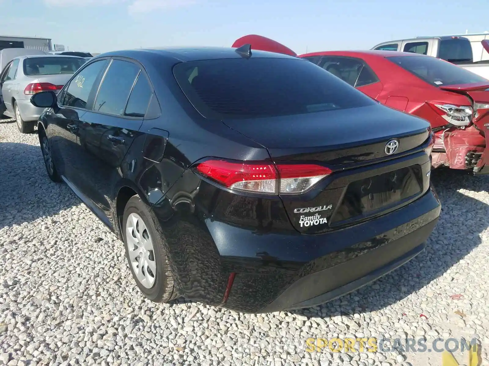 3 Фотография поврежденного автомобиля 5YFEPRAE1LP112879 TOYOTA COROLLA 2020