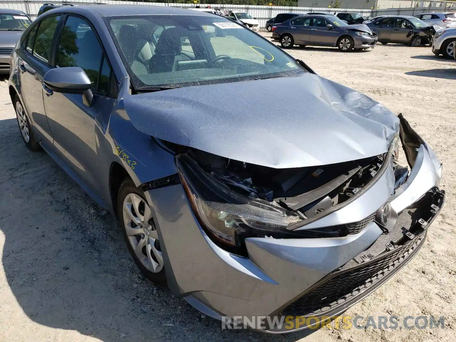 1 Photograph of a damaged car 5YFEPRAE1LP113188 TOYOTA COROLLA 2020