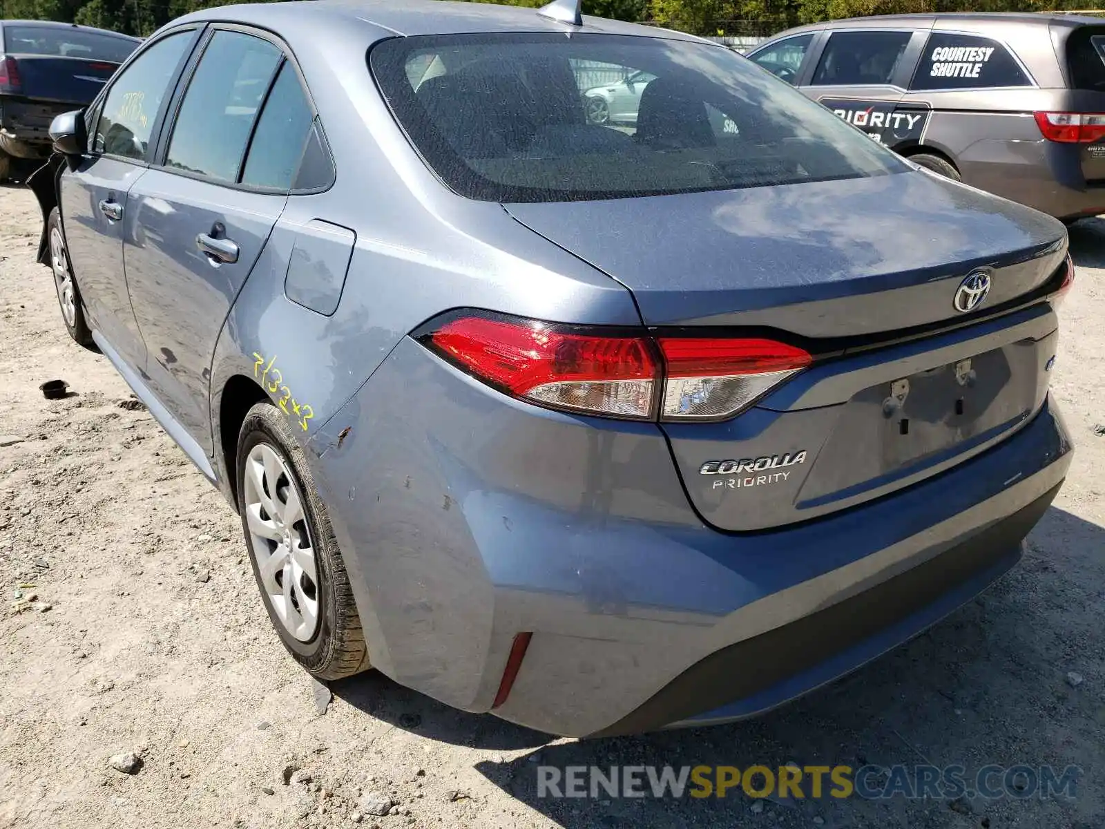 3 Photograph of a damaged car 5YFEPRAE1LP113188 TOYOTA COROLLA 2020