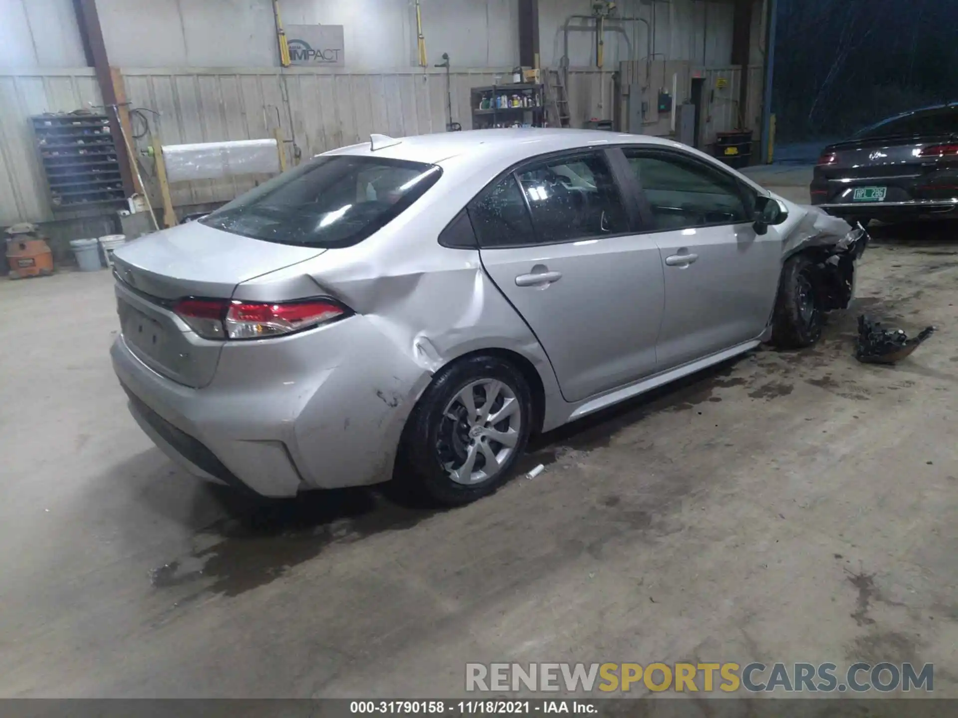 4 Photograph of a damaged car 5YFEPRAE1LP114020 TOYOTA COROLLA 2020