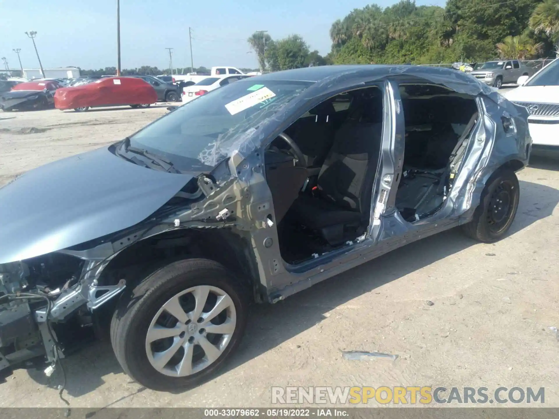 6 Photograph of a damaged car 5YFEPRAE1LP114356 TOYOTA COROLLA 2020