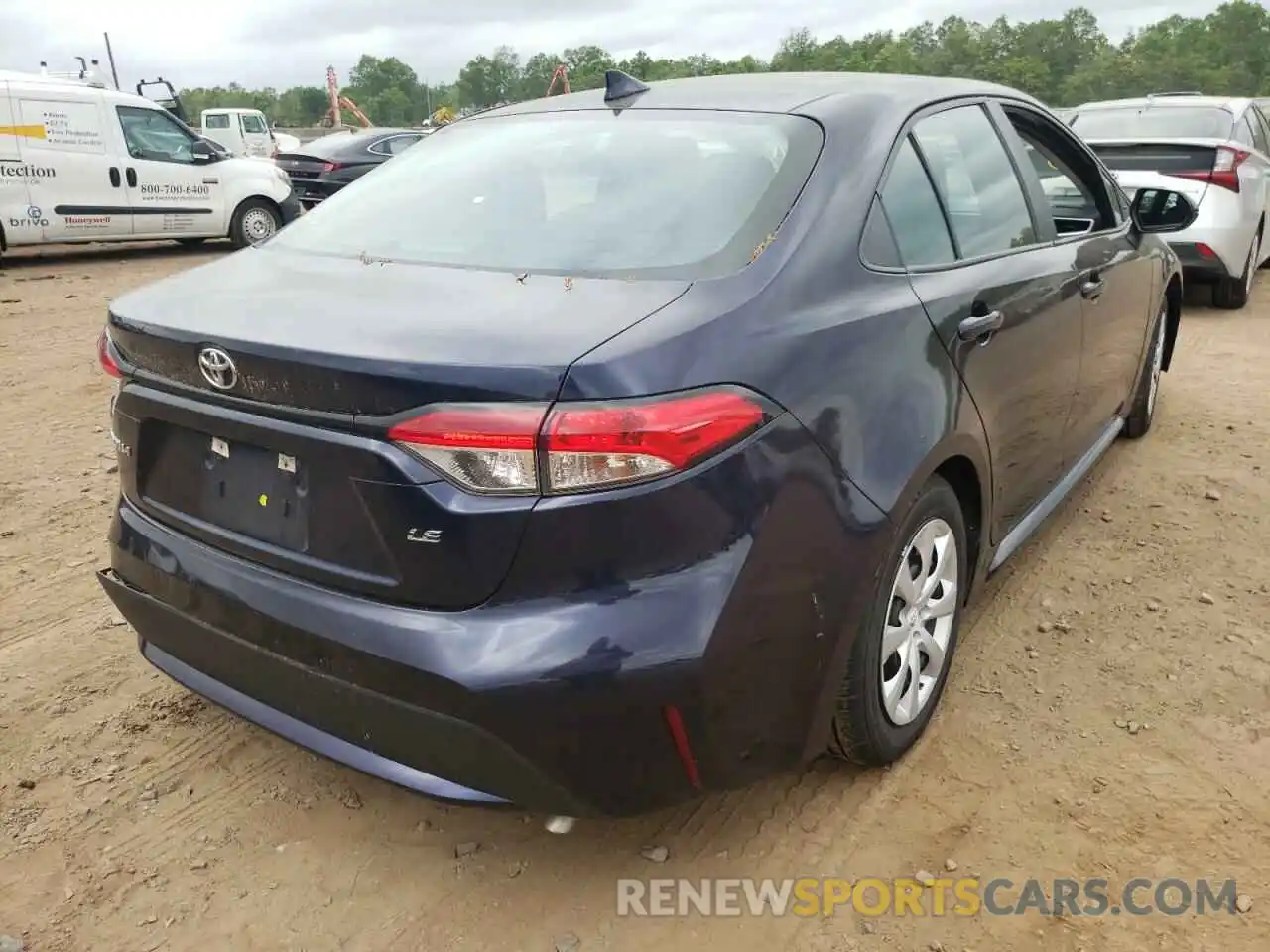 4 Photograph of a damaged car 5YFEPRAE1LP115605 TOYOTA COROLLA 2020