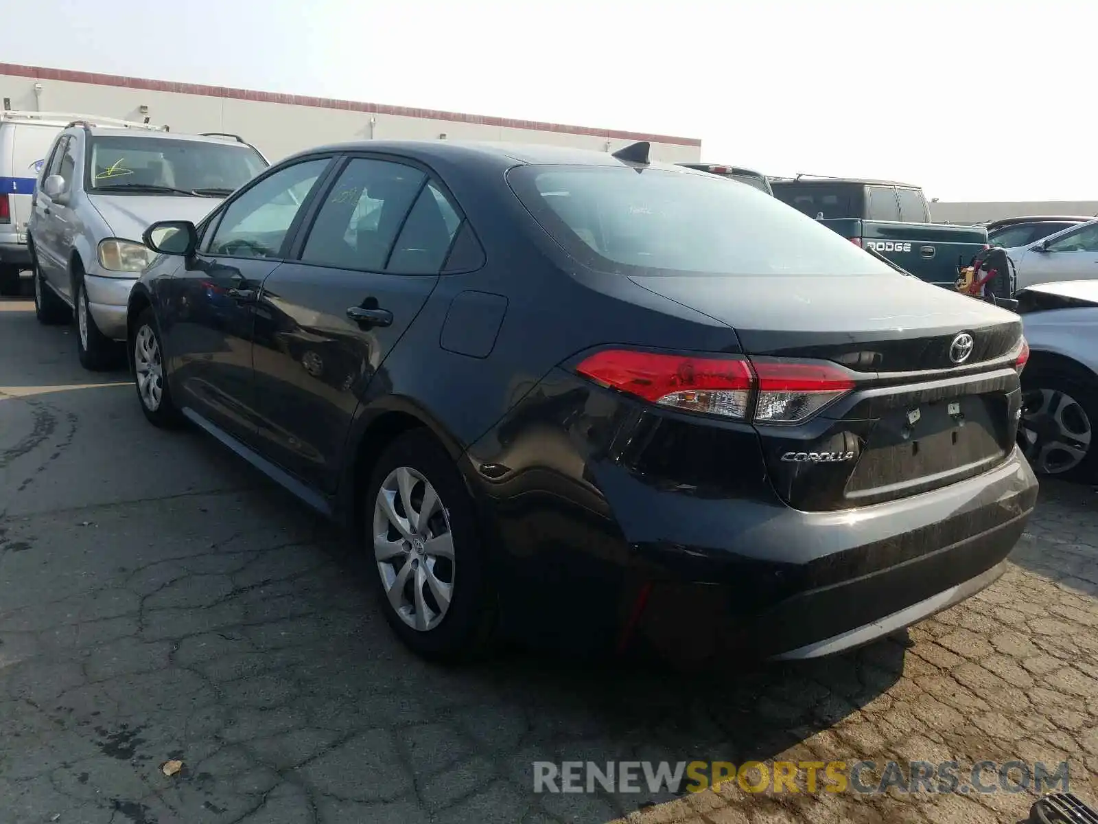 3 Photograph of a damaged car 5YFEPRAE1LP115961 TOYOTA COROLLA 2020