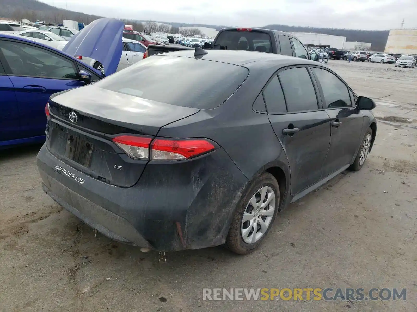 4 Photograph of a damaged car 5YFEPRAE1LP116270 TOYOTA COROLLA 2020