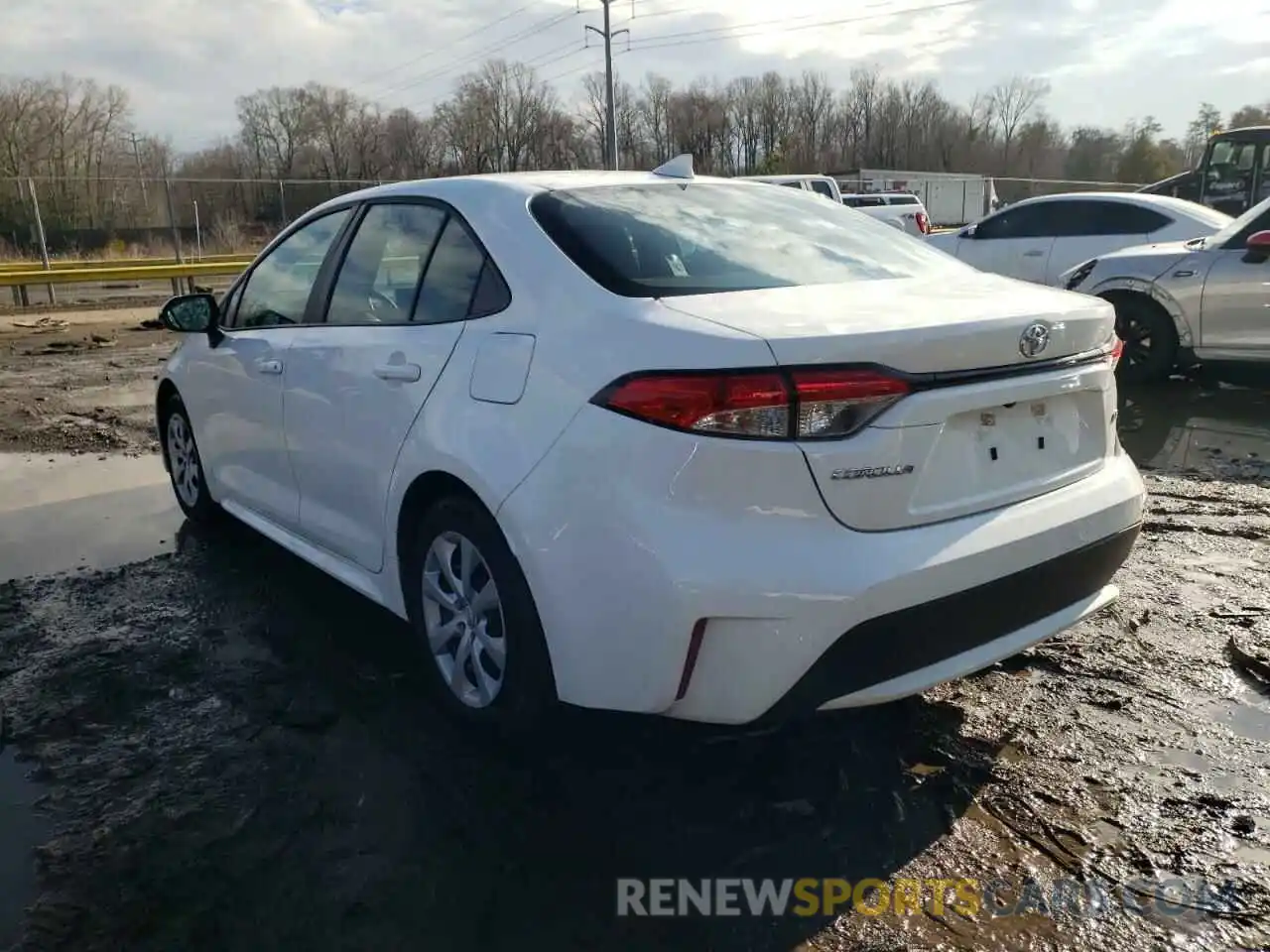 3 Photograph of a damaged car 5YFEPRAE1LP116933 TOYOTA COROLLA 2020