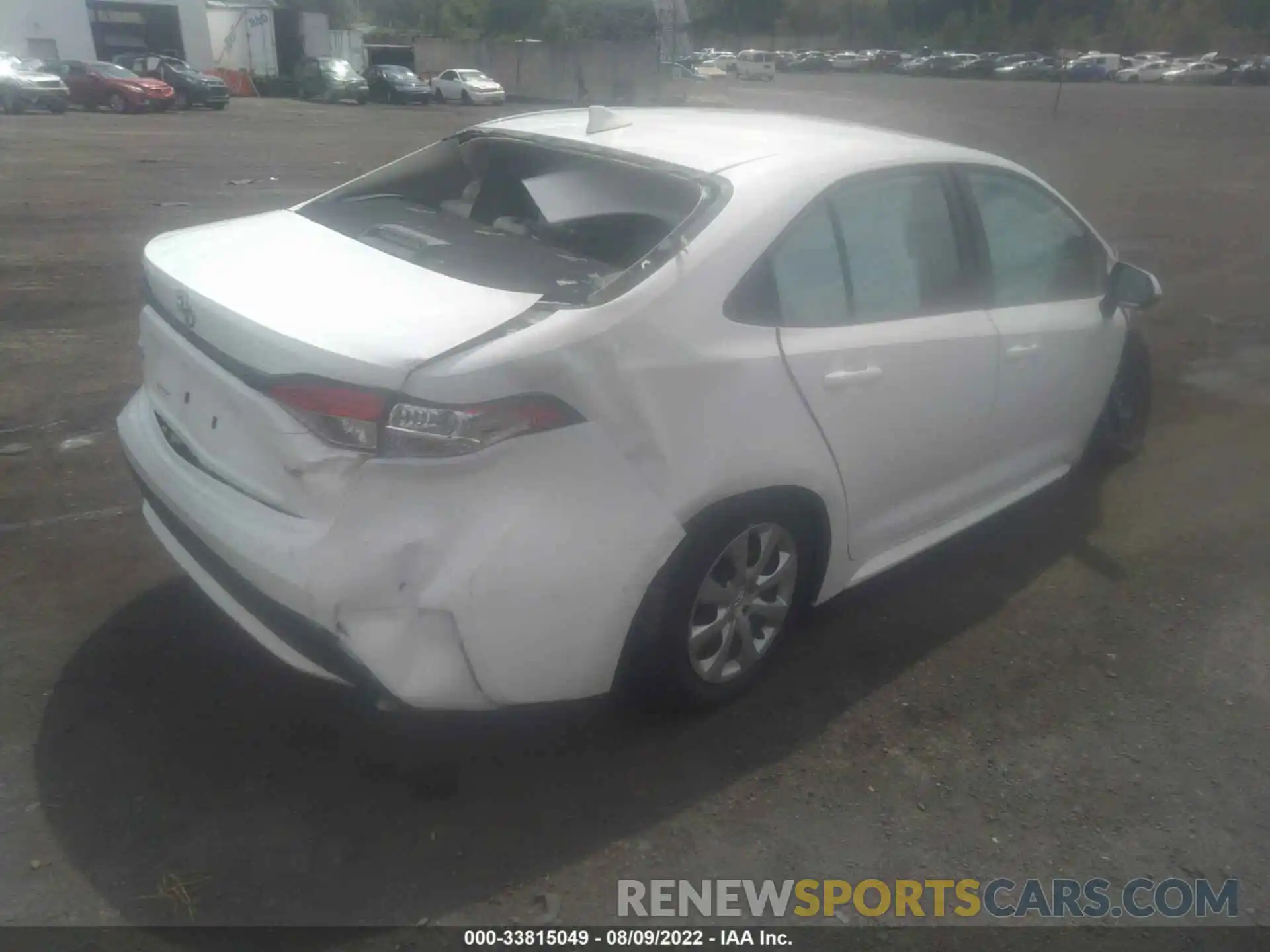 4 Photograph of a damaged car 5YFEPRAE1LP116995 TOYOTA COROLLA 2020