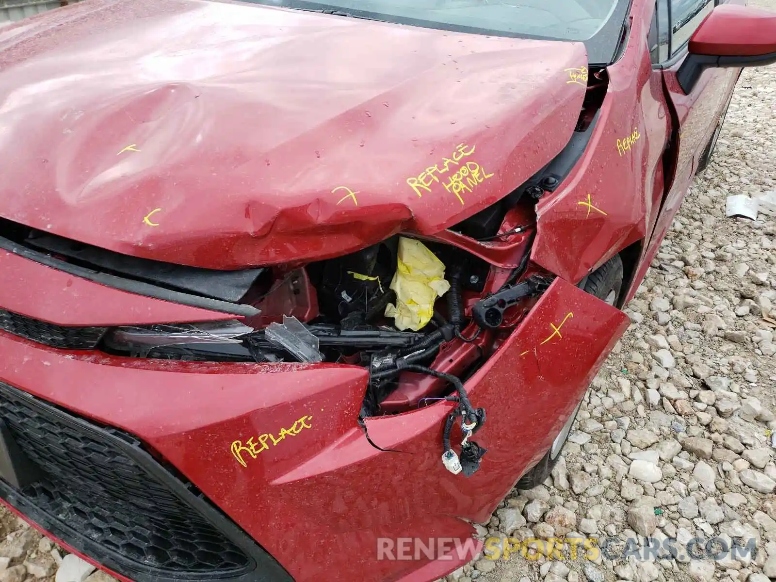 9 Photograph of a damaged car 5YFEPRAE1LP117631 TOYOTA COROLLA 2020