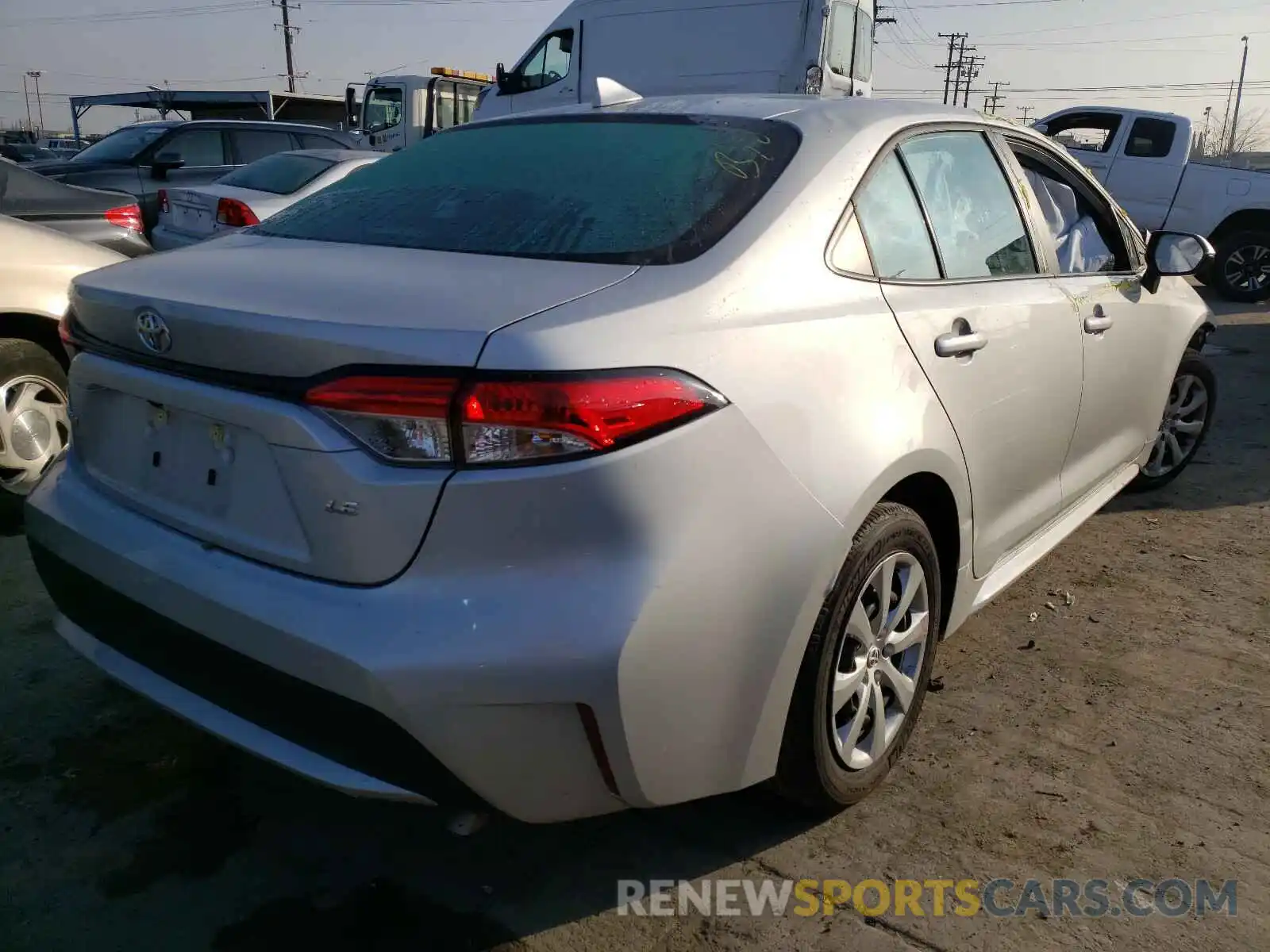 4 Photograph of a damaged car 5YFEPRAE1LP117774 TOYOTA COROLLA 2020