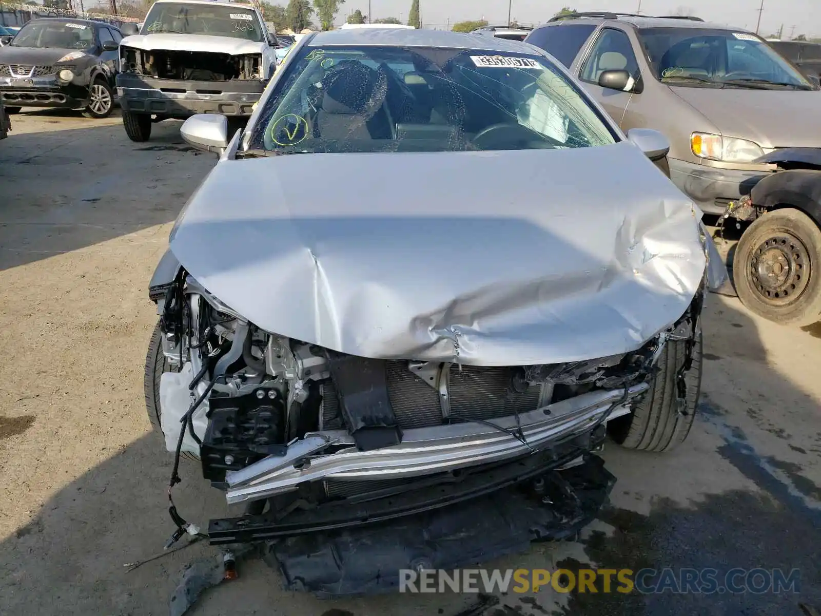 9 Photograph of a damaged car 5YFEPRAE1LP117774 TOYOTA COROLLA 2020