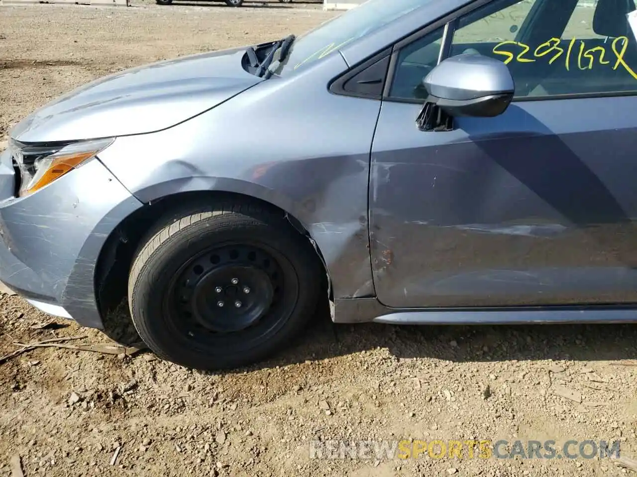 9 Photograph of a damaged car 5YFEPRAE1LP119380 TOYOTA COROLLA 2020