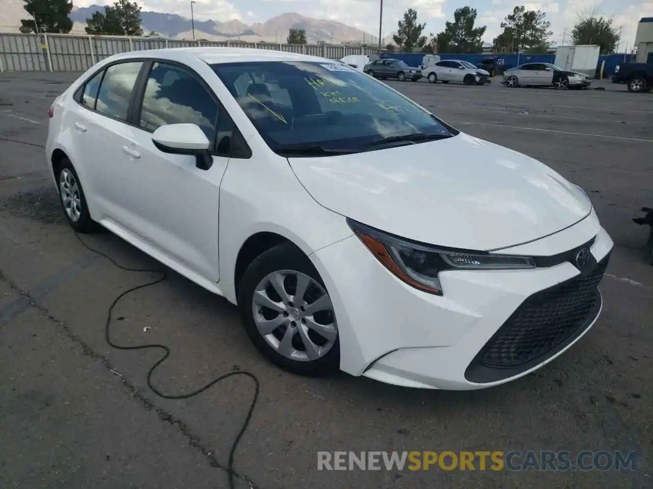 1 Photograph of a damaged car 5YFEPRAE1LP120187 TOYOTA COROLLA 2020