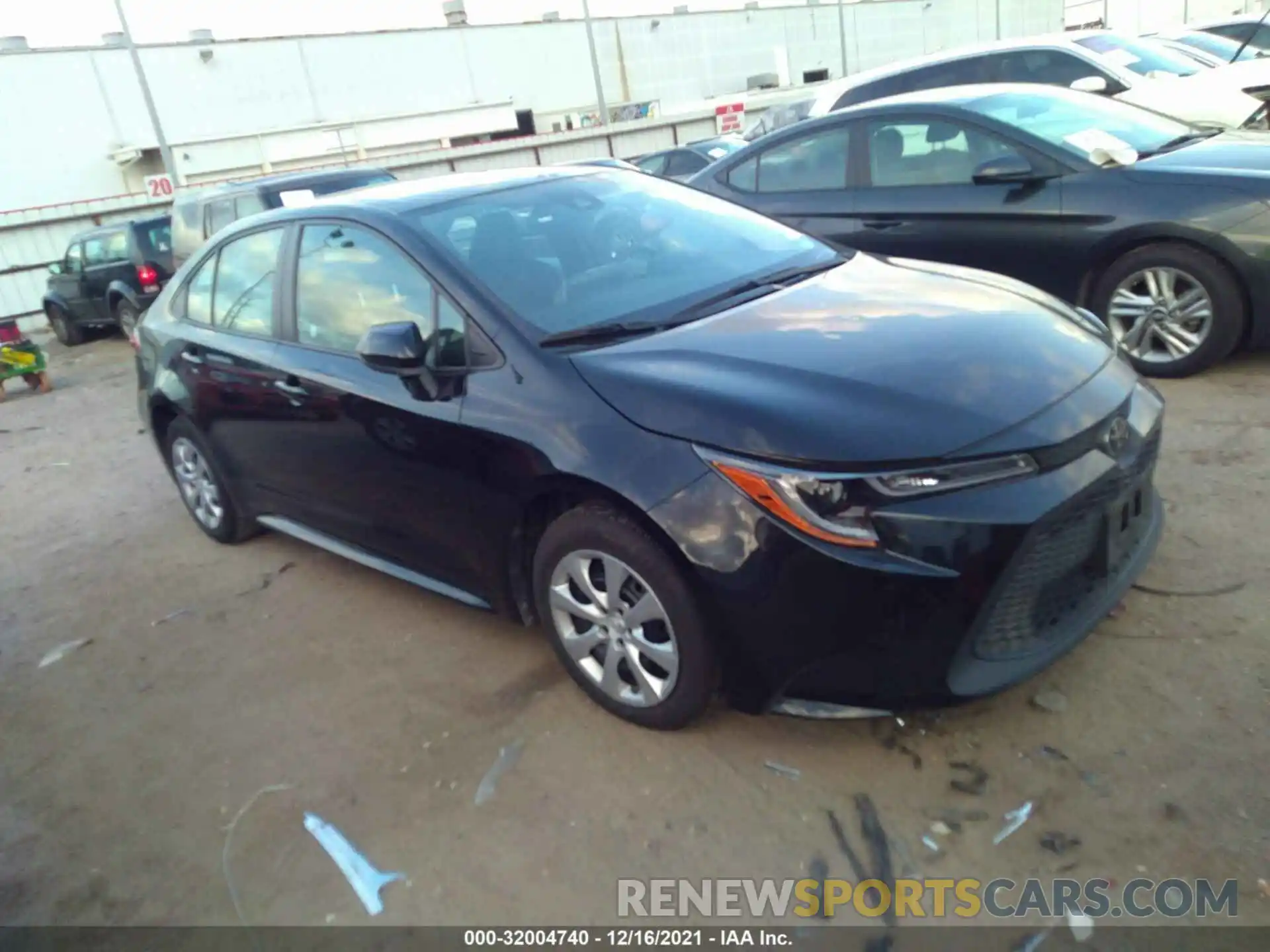 1 Photograph of a damaged car 5YFEPRAE1LP120447 TOYOTA COROLLA 2020