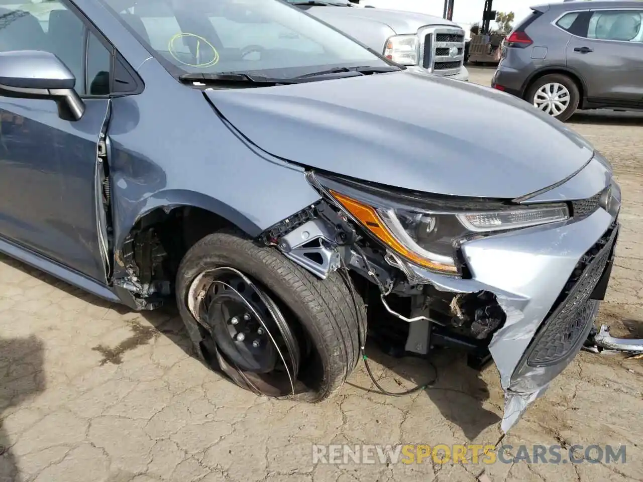 9 Photograph of a damaged car 5YFEPRAE1LP121095 TOYOTA COROLLA 2020