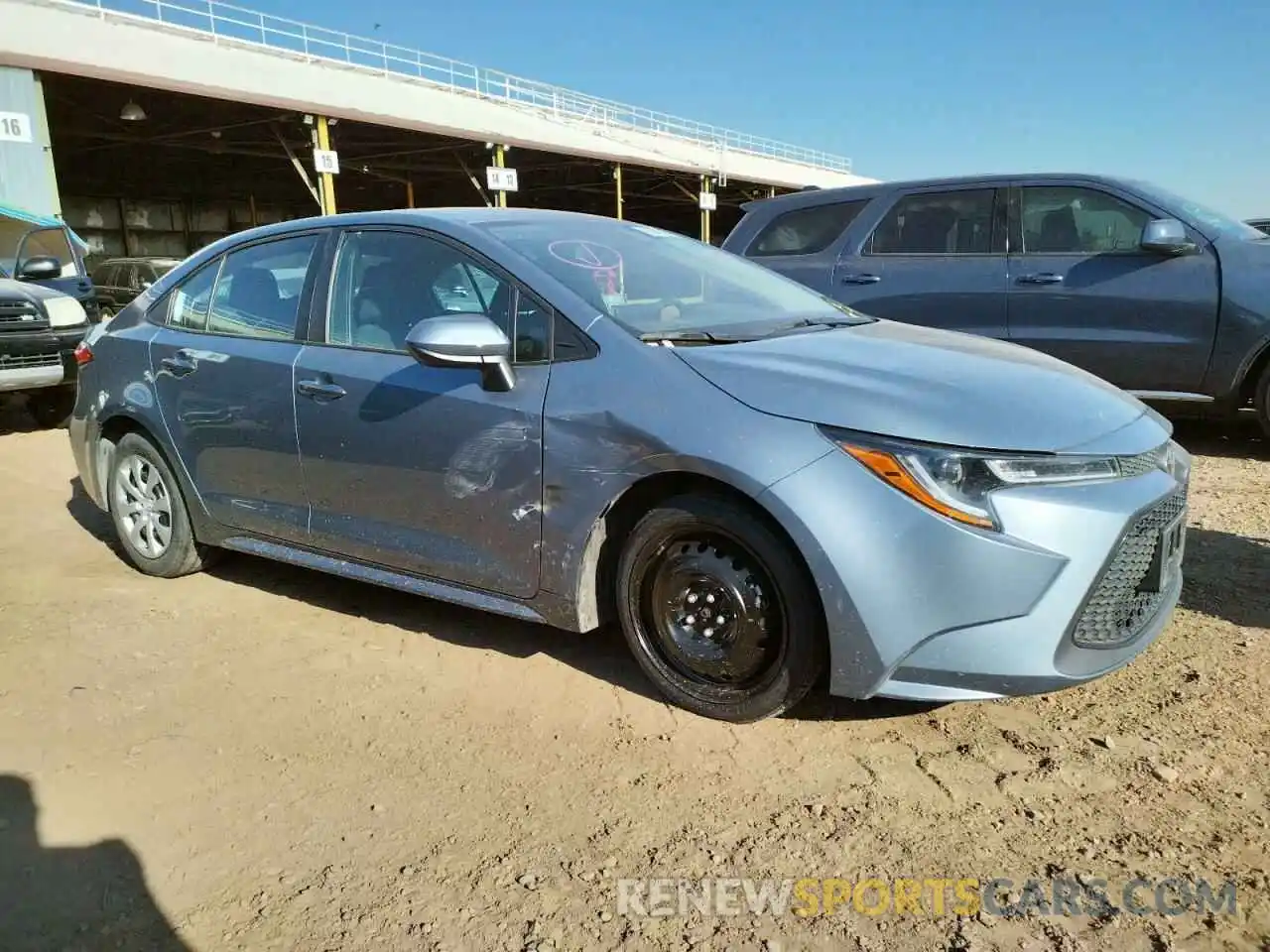 1 Photograph of a damaged car 5YFEPRAE1LP121128 TOYOTA COROLLA 2020