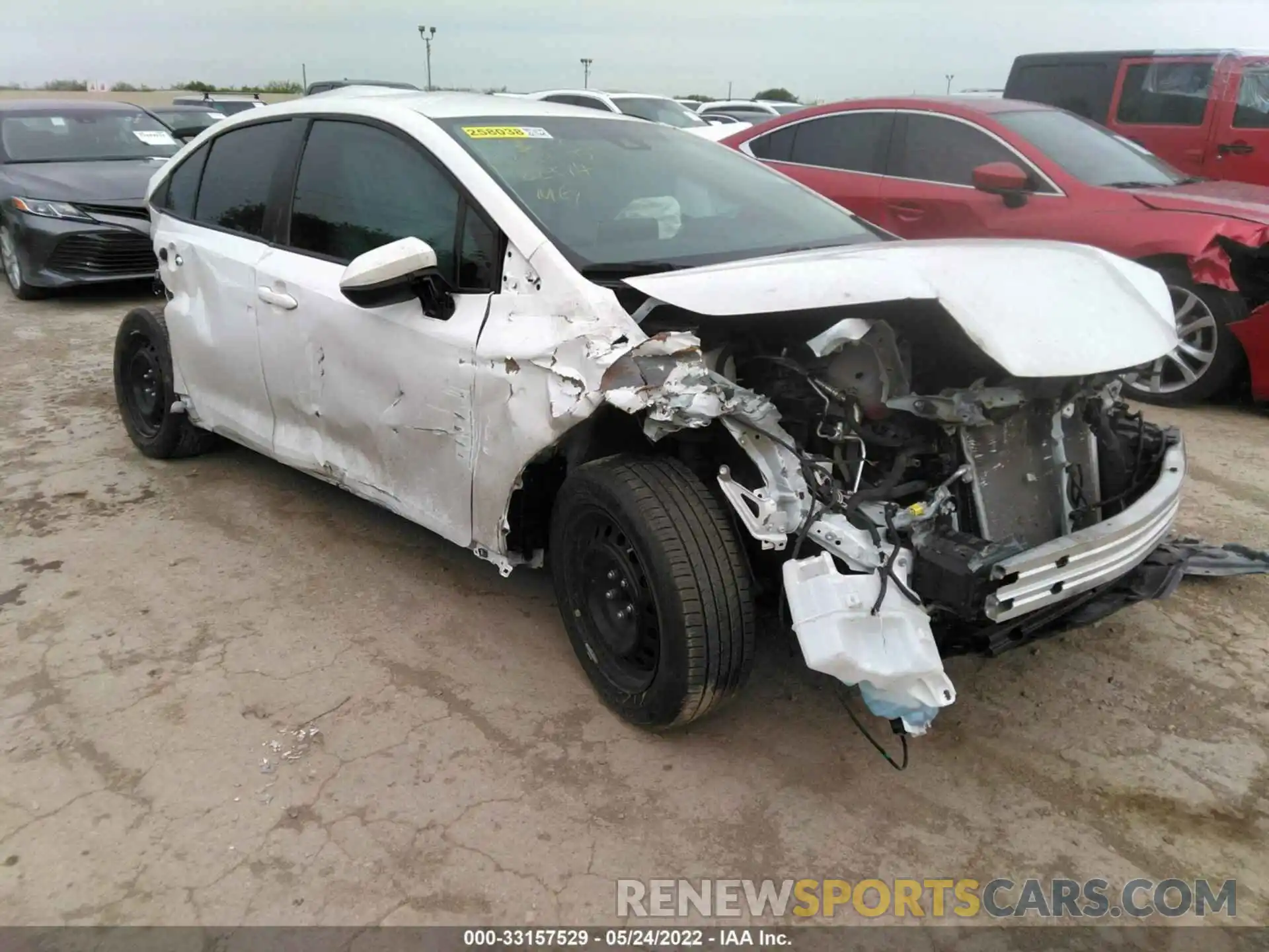 1 Photograph of a damaged car 5YFEPRAE1LP122974 TOYOTA COROLLA 2020