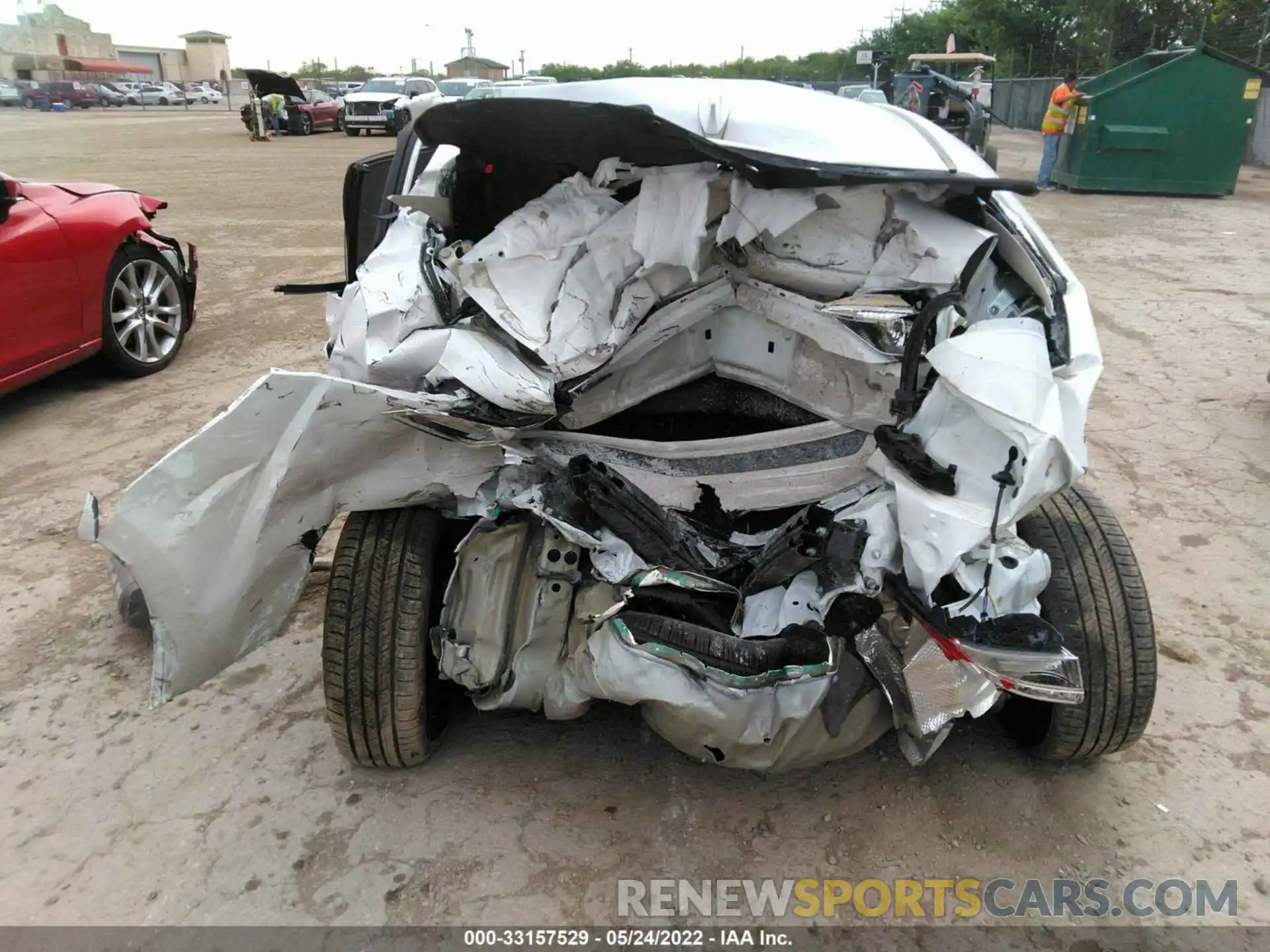 6 Photograph of a damaged car 5YFEPRAE1LP122974 TOYOTA COROLLA 2020