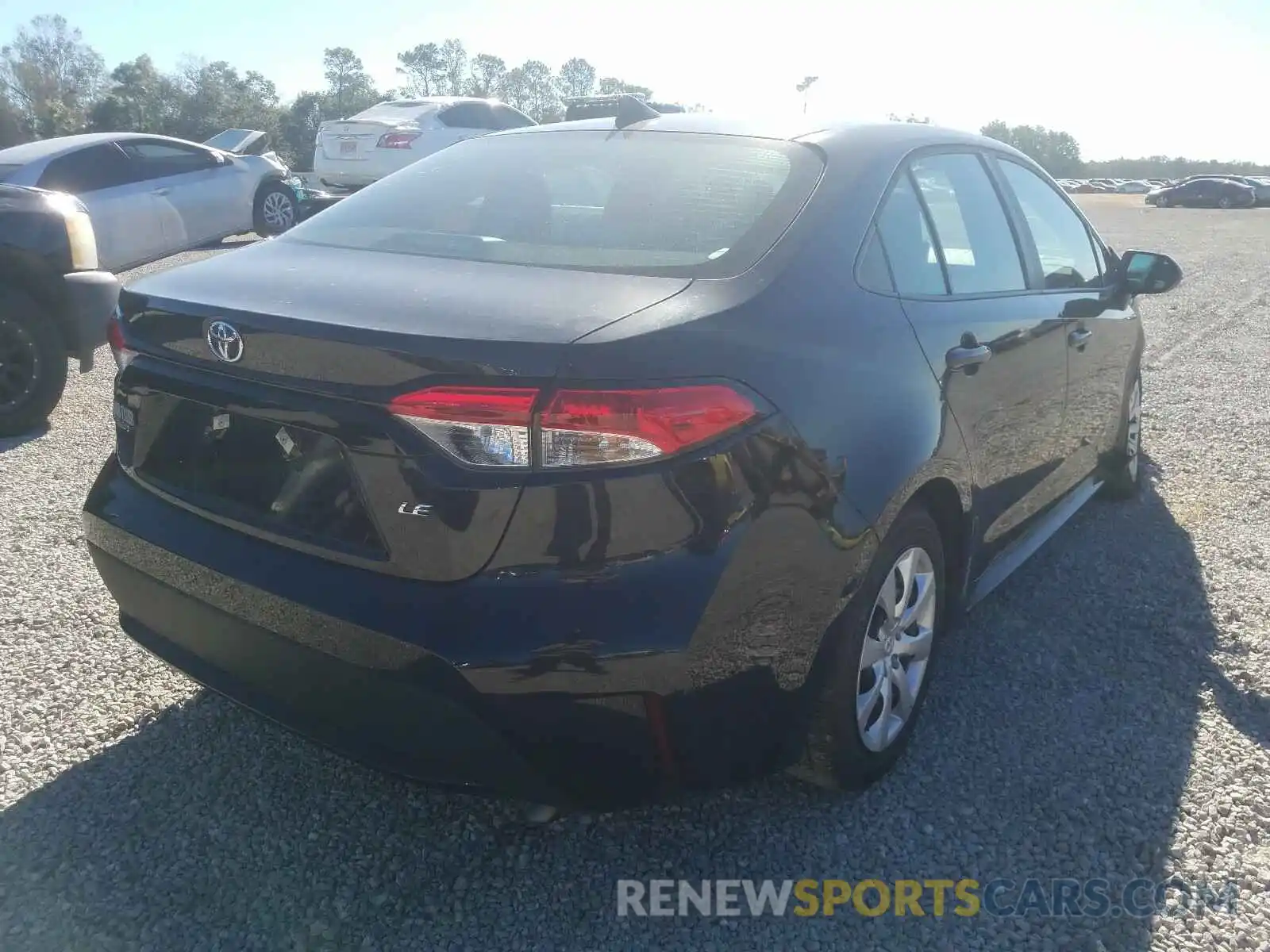 4 Photograph of a damaged car 5YFEPRAE1LP123252 TOYOTA COROLLA 2020