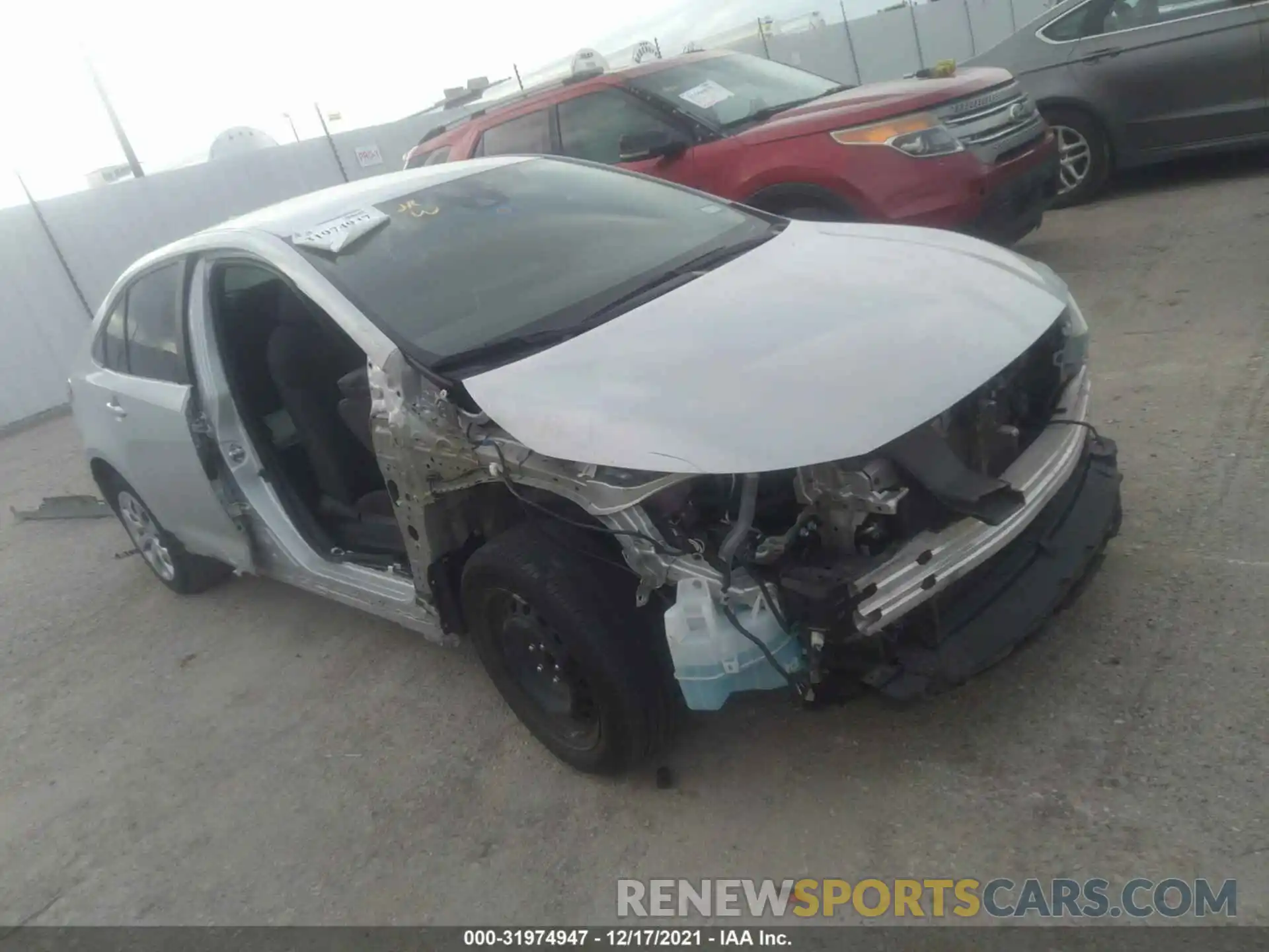 1 Photograph of a damaged car 5YFEPRAE1LP124451 TOYOTA COROLLA 2020