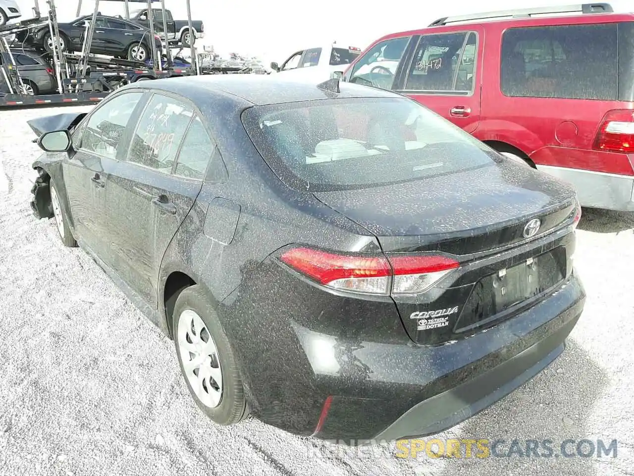 3 Photograph of a damaged car 5YFEPRAE1LP124515 TOYOTA COROLLA 2020