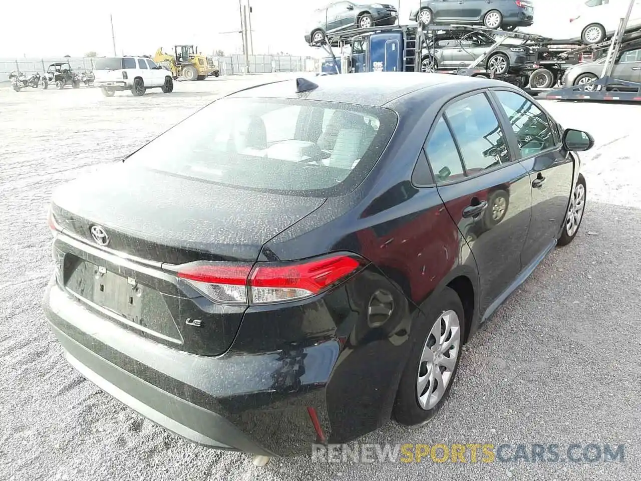 4 Photograph of a damaged car 5YFEPRAE1LP124515 TOYOTA COROLLA 2020