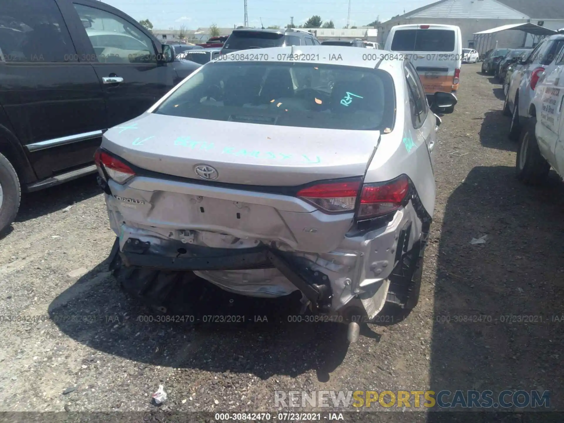 6 Photograph of a damaged car 5YFEPRAE1LP125633 TOYOTA COROLLA 2020