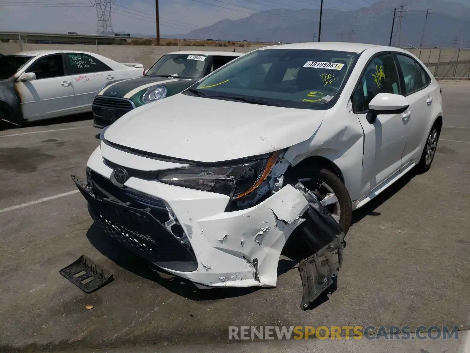 2 Photograph of a damaged car 5YFEPRAE1LP126653 TOYOTA COROLLA 2020