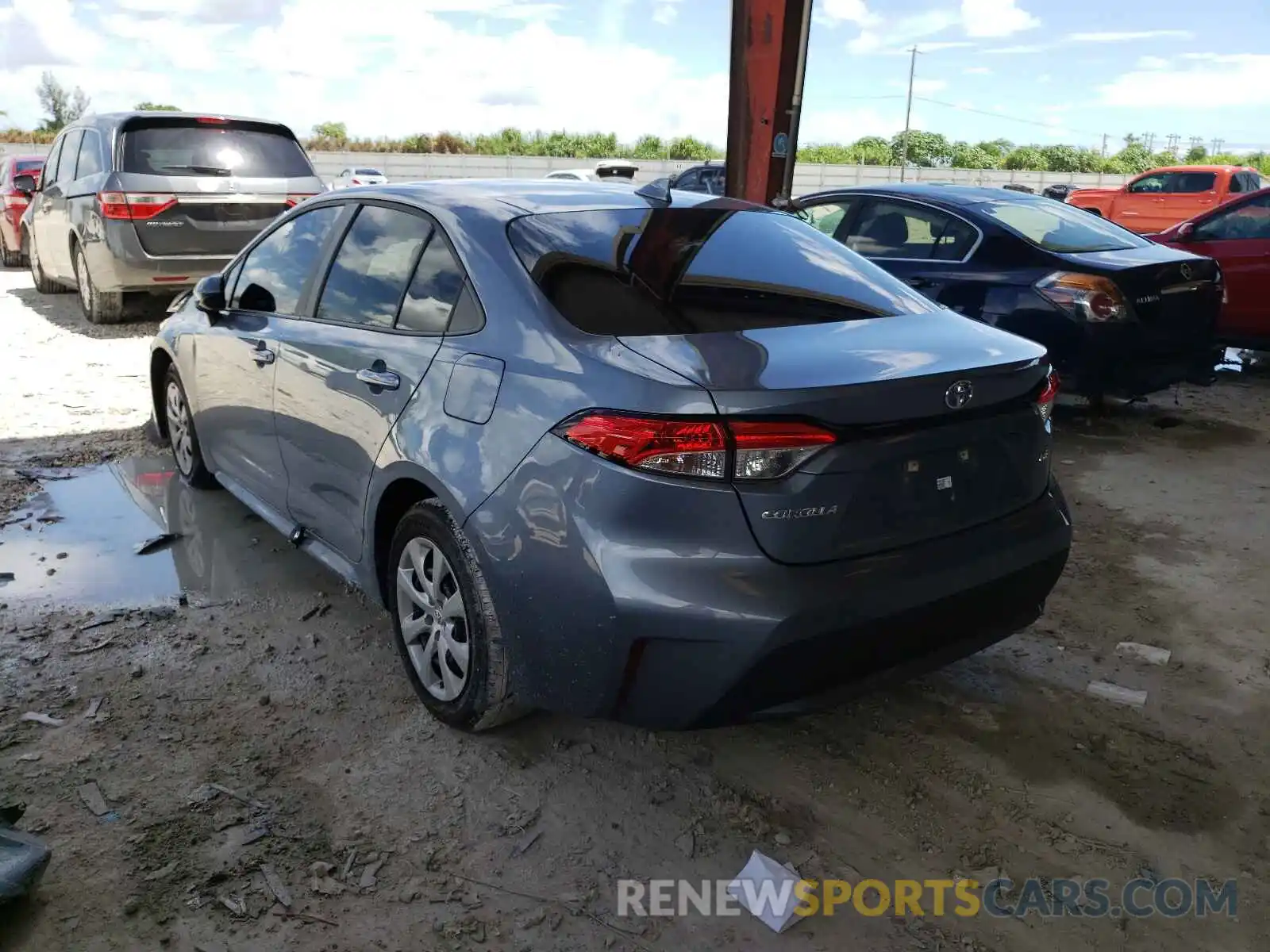 3 Photograph of a damaged car 5YFEPRAE1LP128399 TOYOTA COROLLA 2020