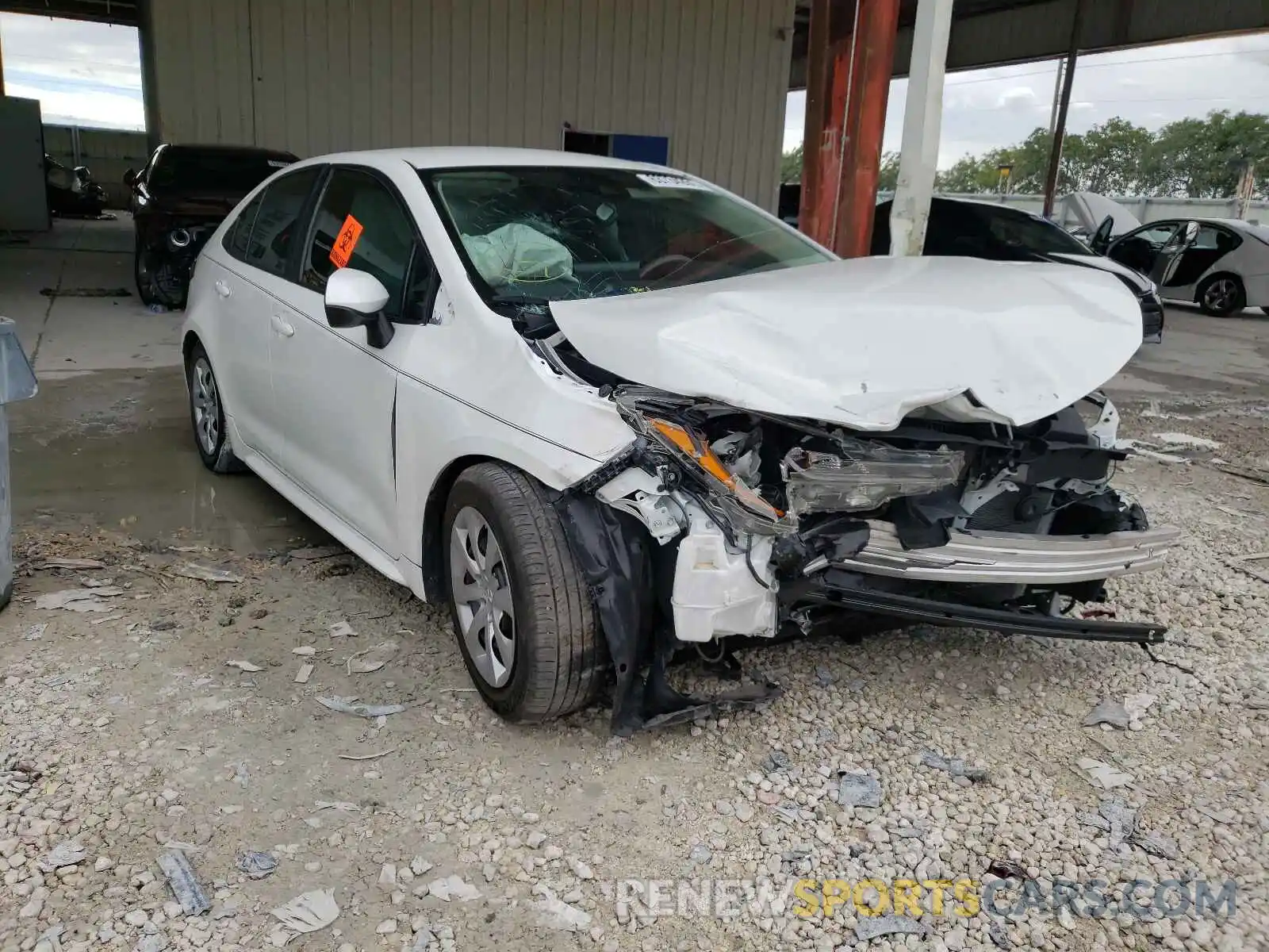 1 Photograph of a damaged car 5YFEPRAE1LP128662 TOYOTA COROLLA 2020