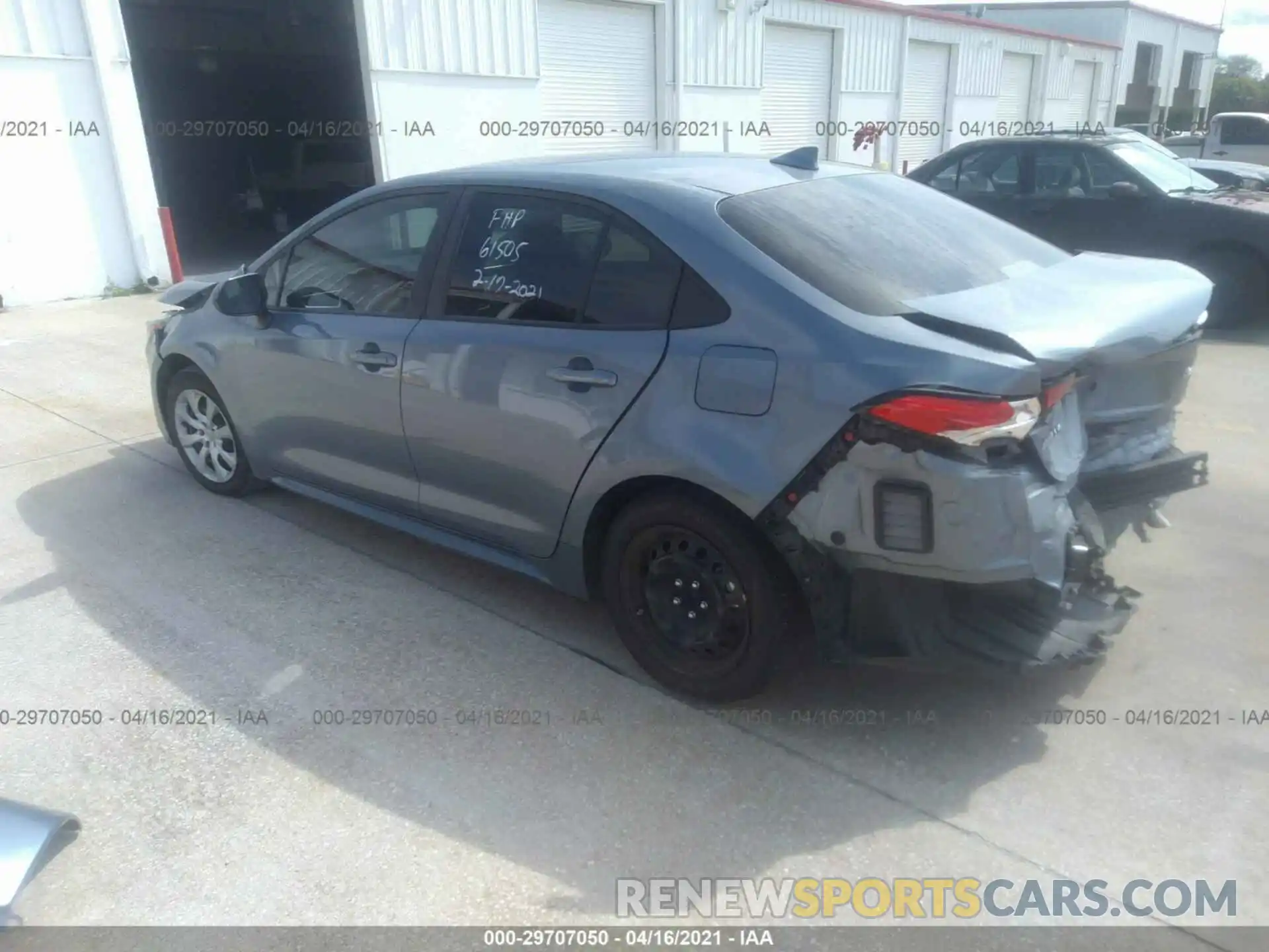 3 Photograph of a damaged car 5YFEPRAE1LP128967 TOYOTA COROLLA 2020