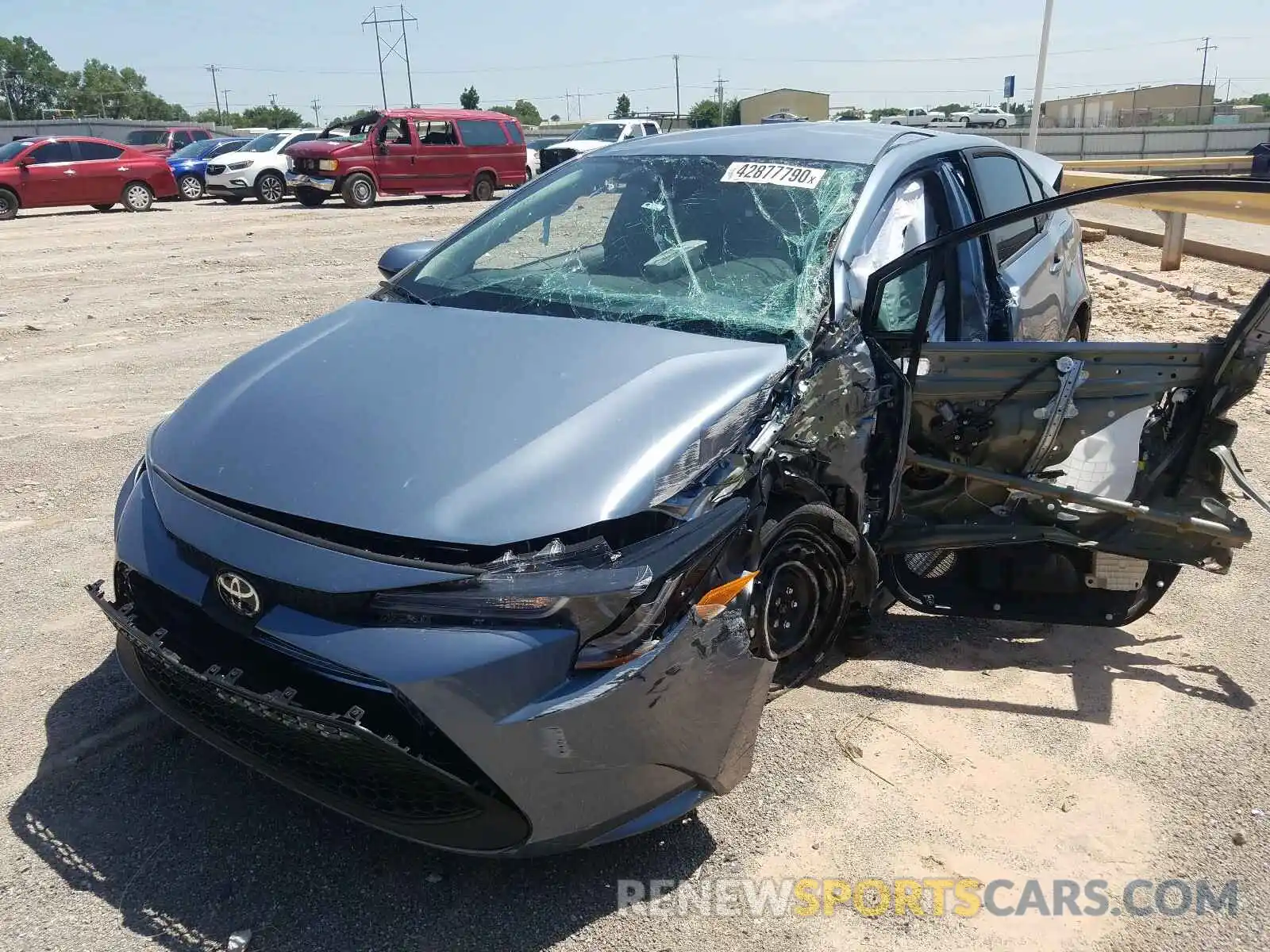 2 Photograph of a damaged car 5YFEPRAE1LP130671 TOYOTA COROLLA 2020