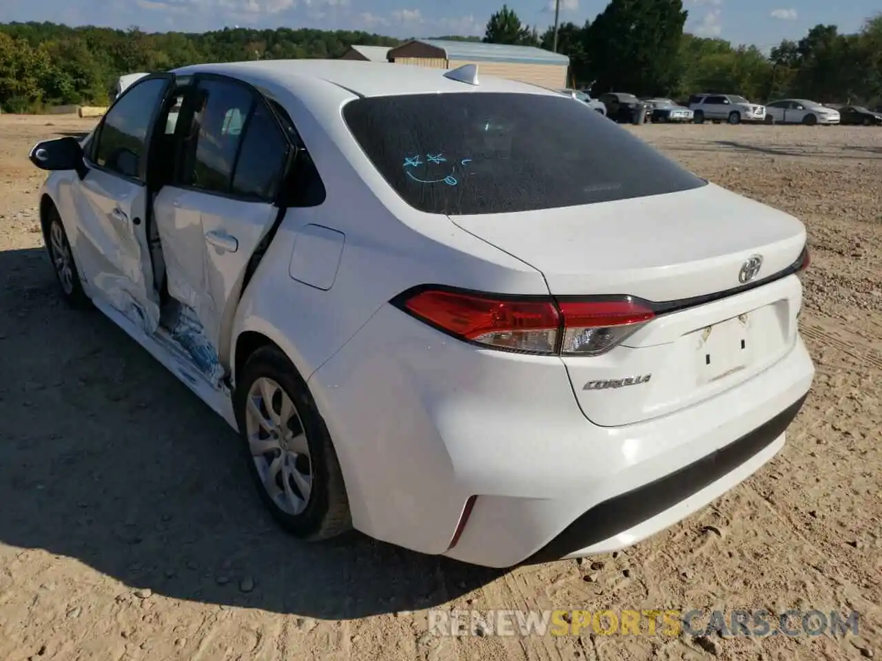 3 Photograph of a damaged car 5YFEPRAE1LP133232 TOYOTA COROLLA 2020