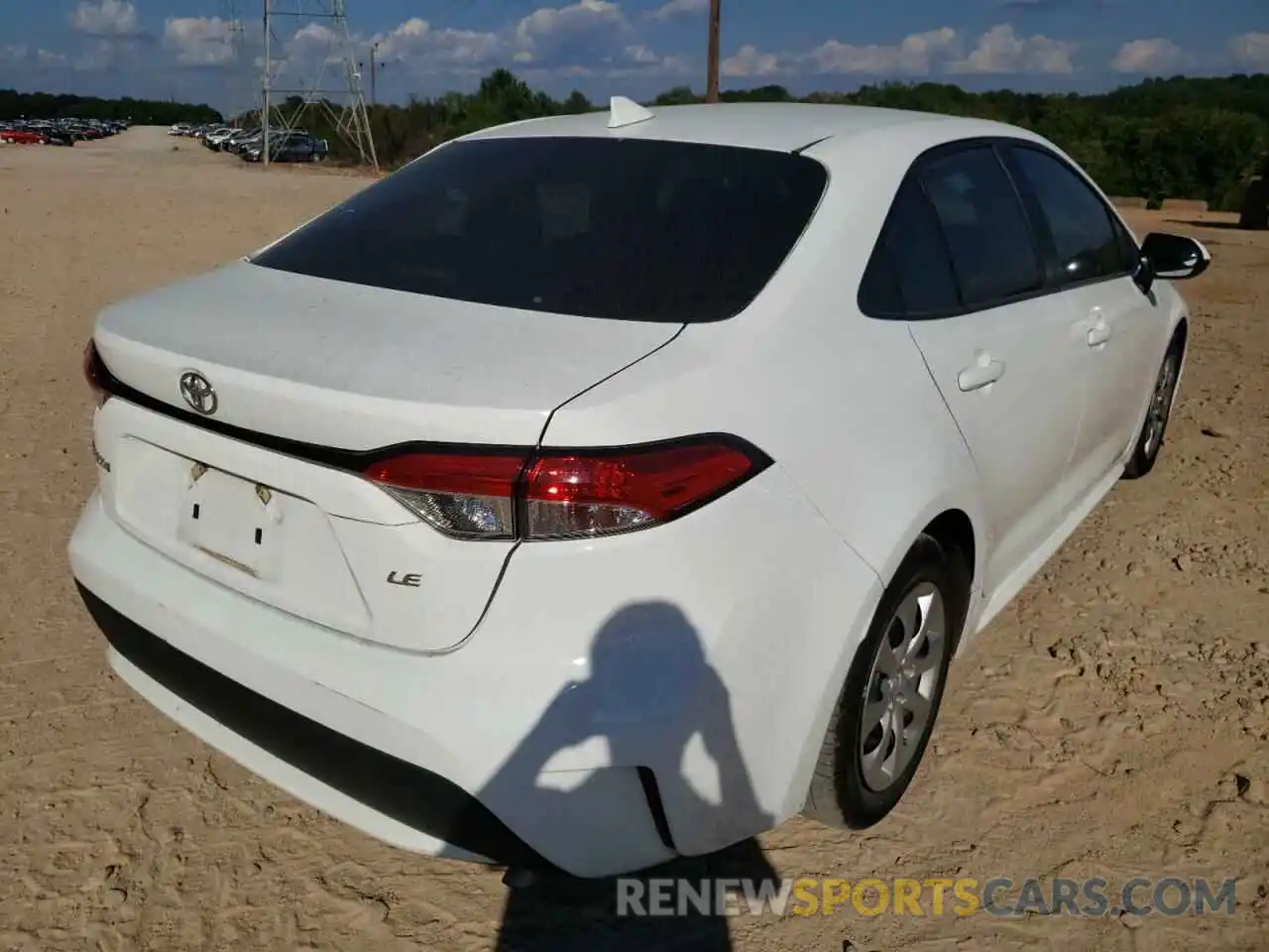 4 Photograph of a damaged car 5YFEPRAE1LP133232 TOYOTA COROLLA 2020