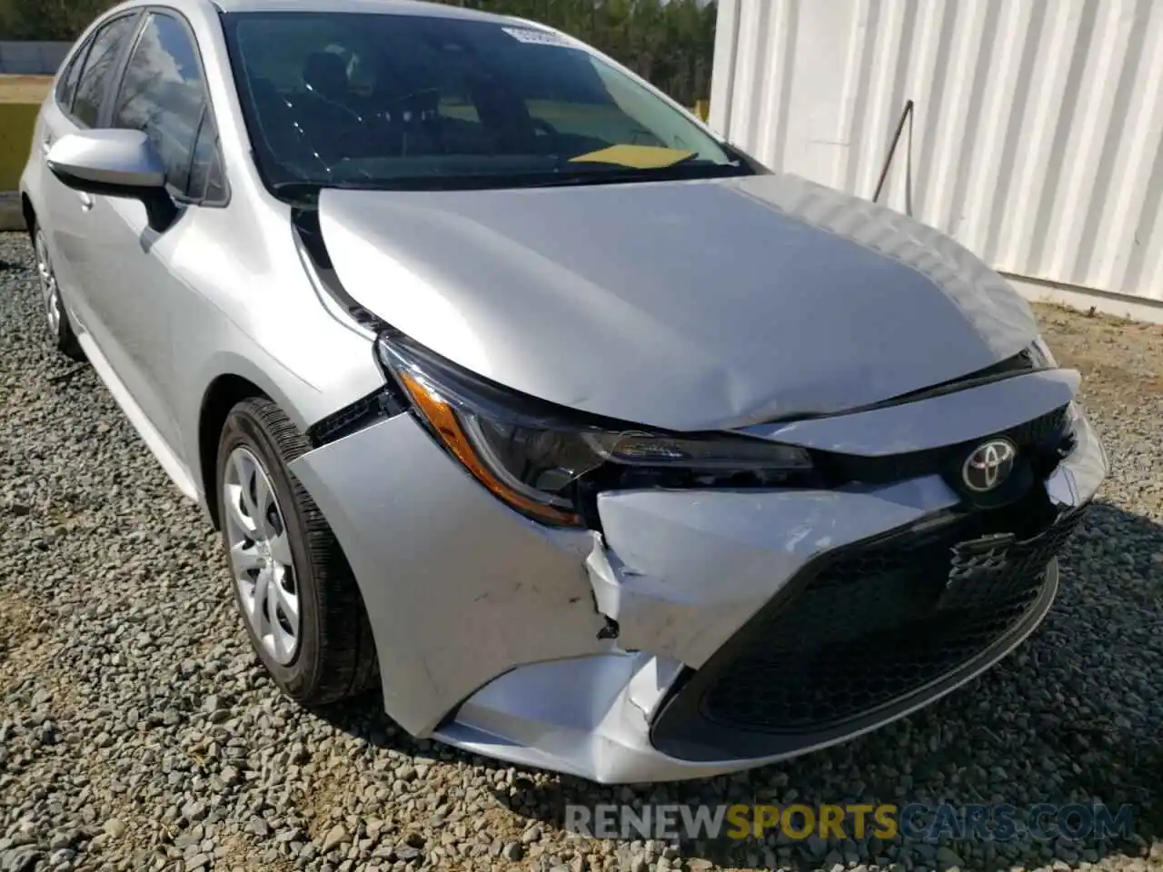 9 Photograph of a damaged car 5YFEPRAE1LP133960 TOYOTA COROLLA 2020