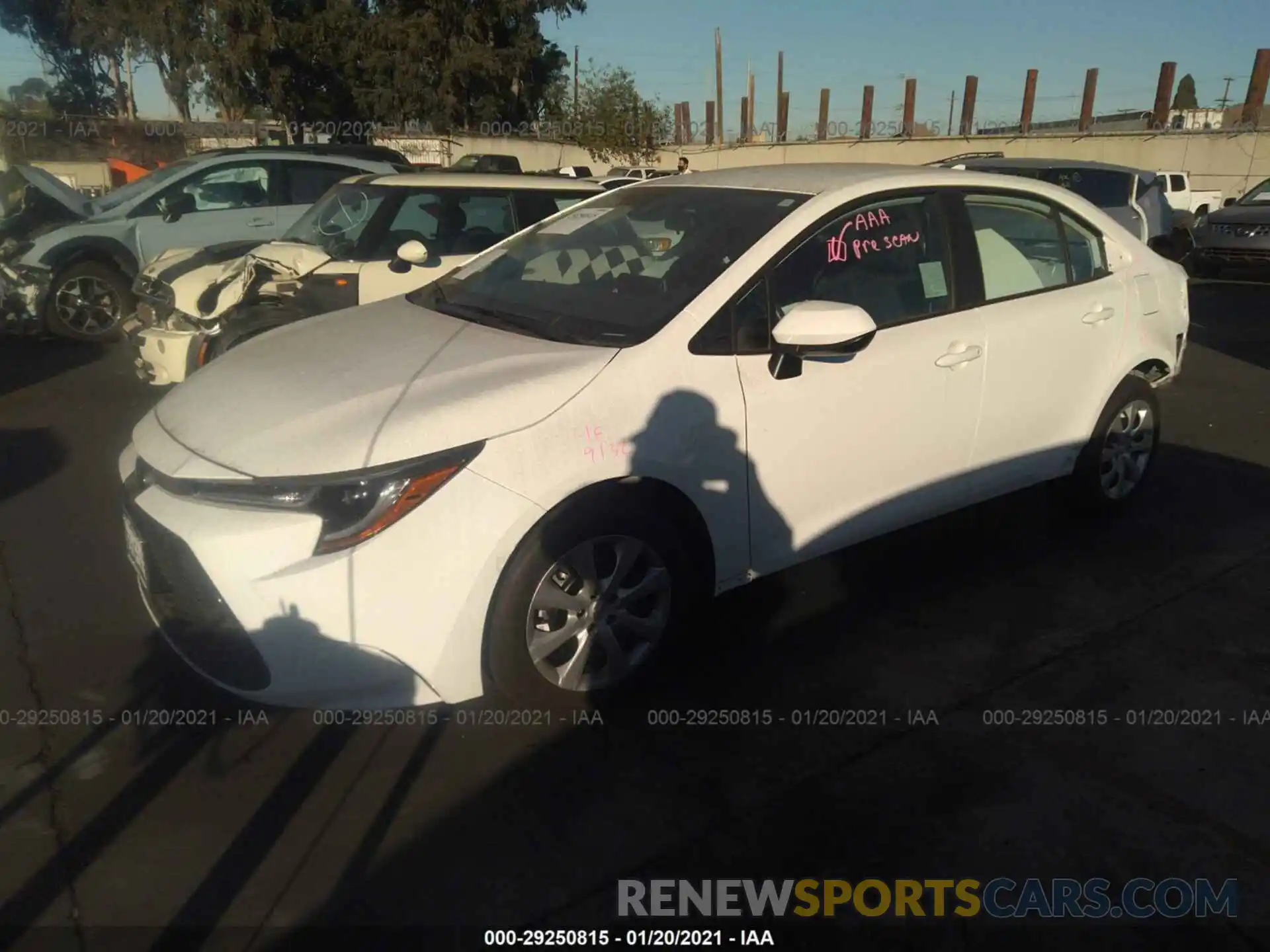 2 Photograph of a damaged car 5YFEPRAE1LP139256 TOYOTA COROLLA 2020