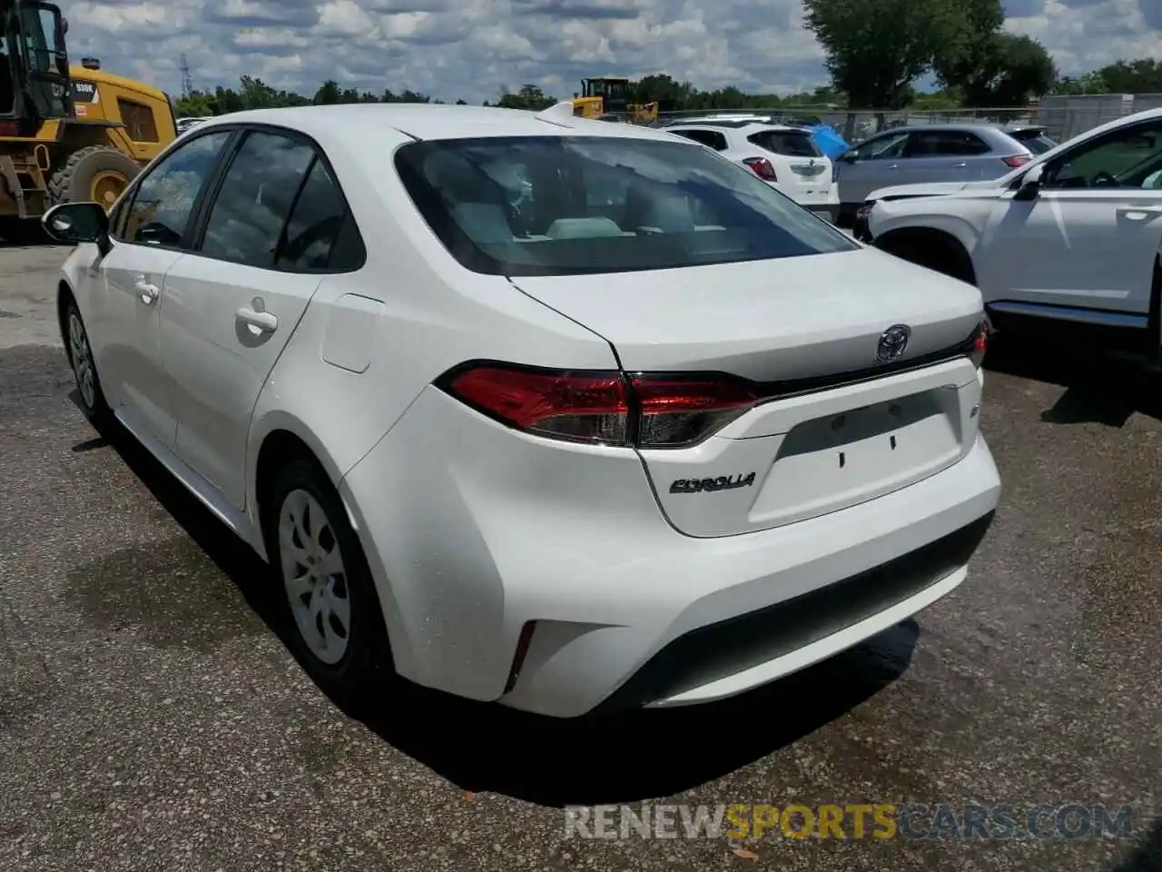 3 Photograph of a damaged car 5YFEPRAE1LP139841 TOYOTA COROLLA 2020